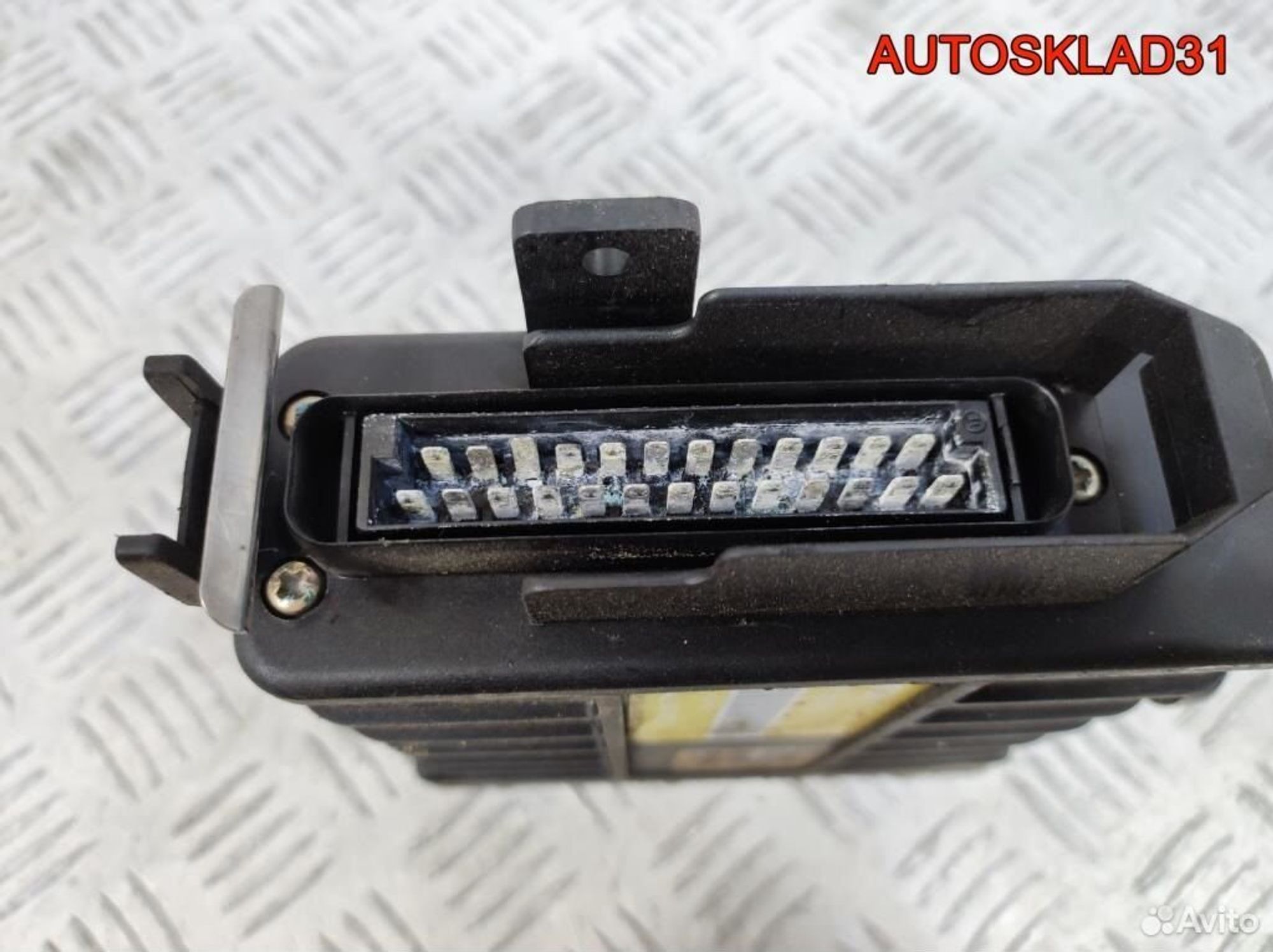 Блок эбу Audi 80 B3 443907403D 1,8 Бензин, 1800 рублей, Дубовое