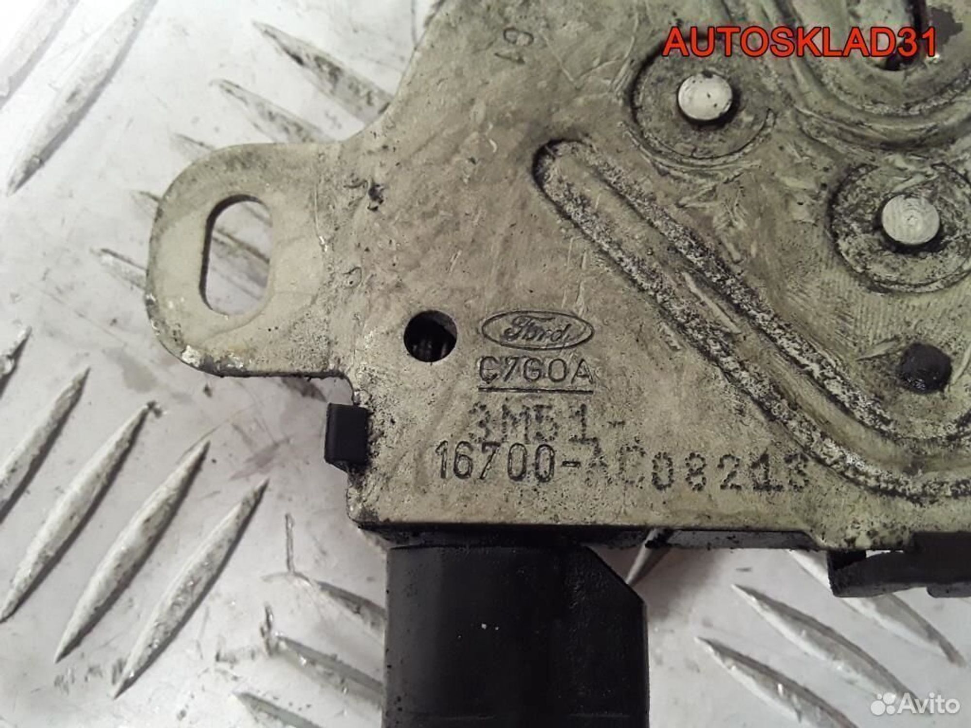 Замок капота Ford Focus 2 3M5116700AC, 1100 рублей, Дубовое