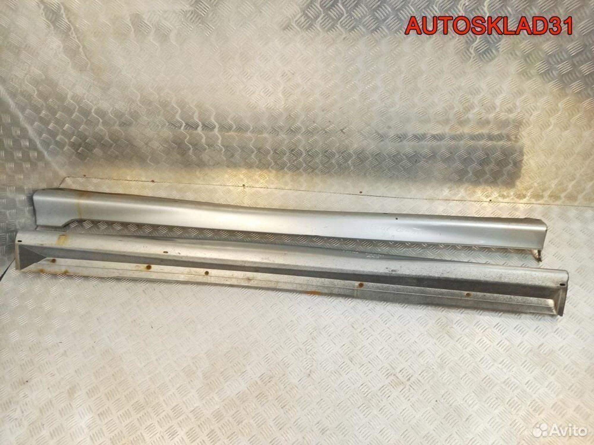 Накладка на порог Mitsubishi Lancer 9 mn161015ha, 2500 рублей, Дубовое