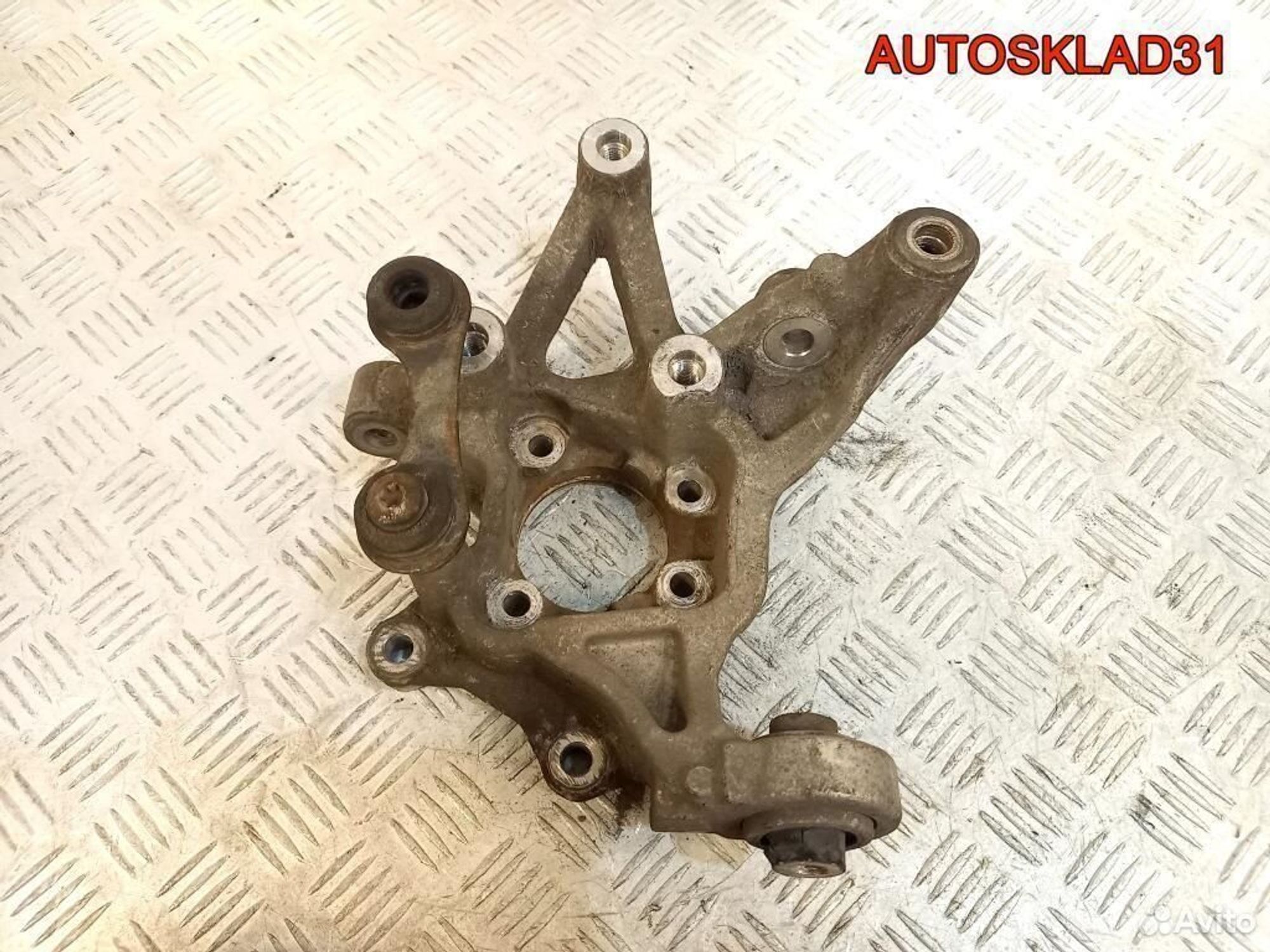 Кулак поворотный задний левый Opel Vectra C, 2100 рублей, Дубовое