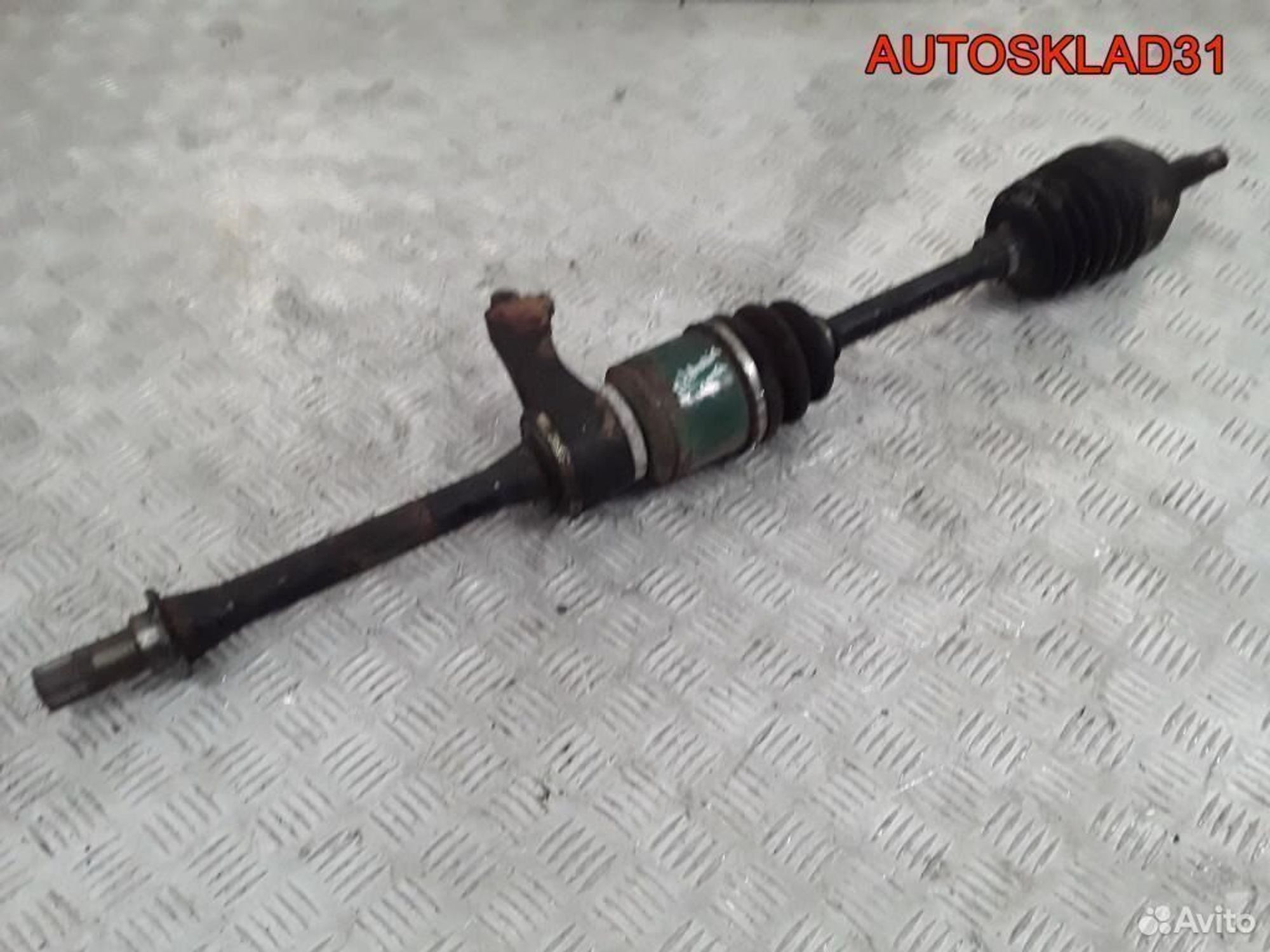 Привод передний правый Mitsubishi Sigma MR222681, 2700 рублей, Дубовое