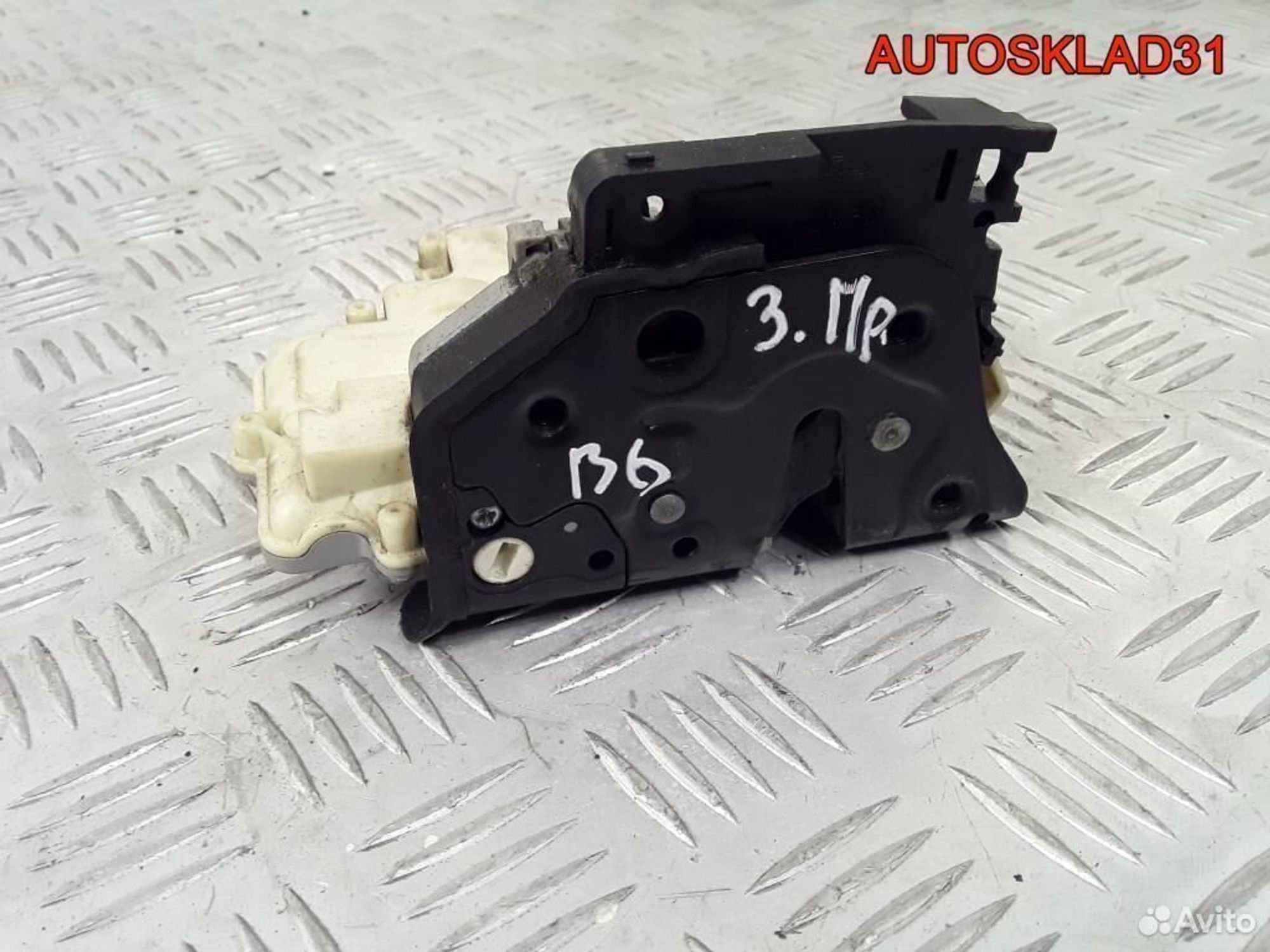 Замок двери задней правой VW Passat B6 3C4839016A, 2800 рублей, Дубовое