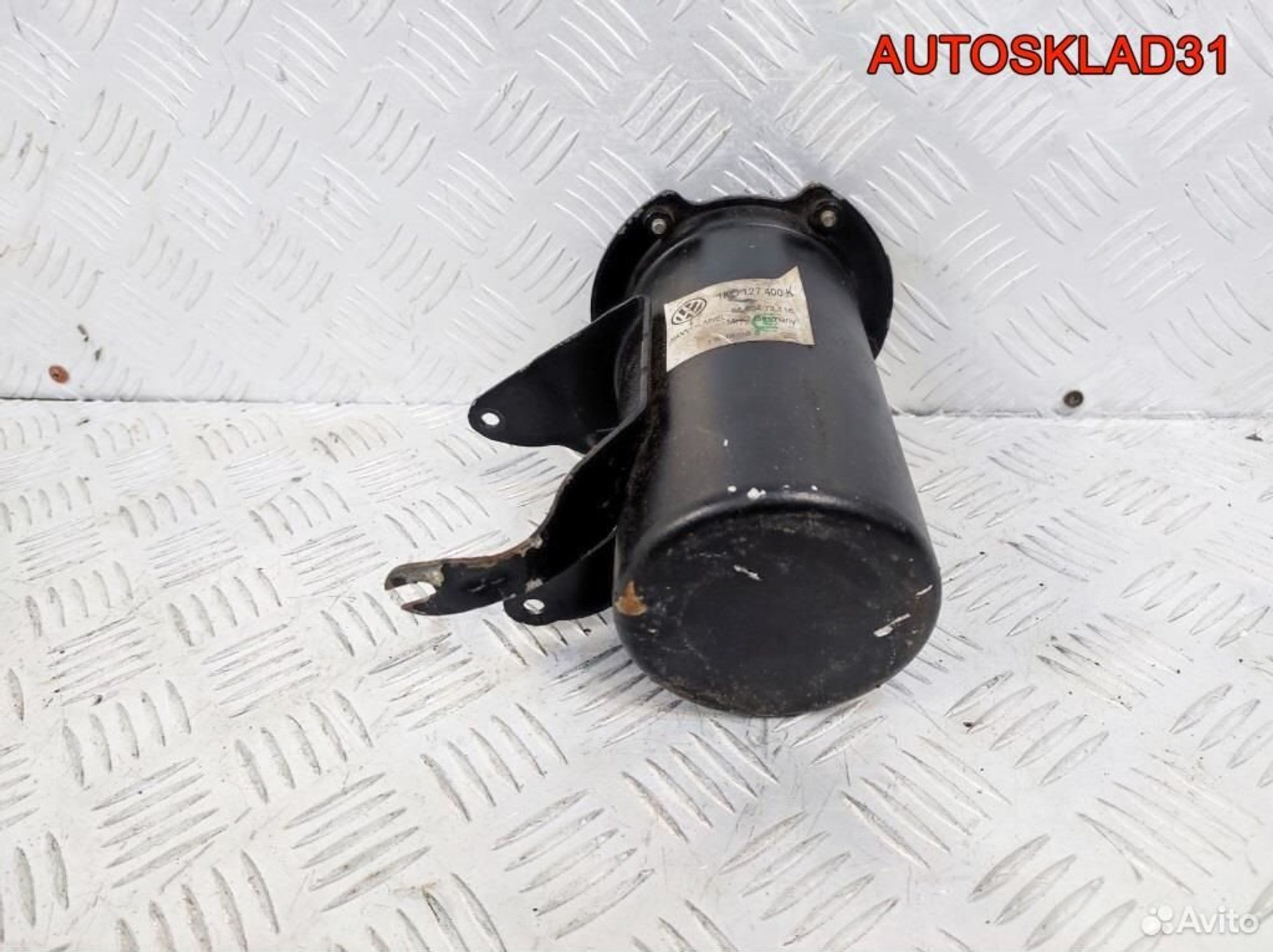 Корпус топливного фильтра VW Touran 1K0127400K, 4100 рублей, Дубовое