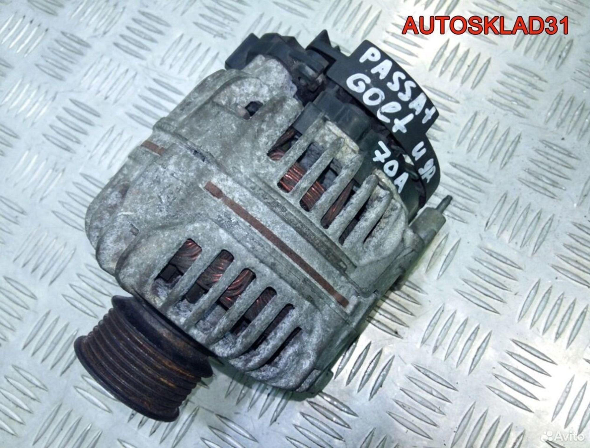 Генератор 70А Volkswagen Golf 4 028903028C, 4100 рублей, Дубовое