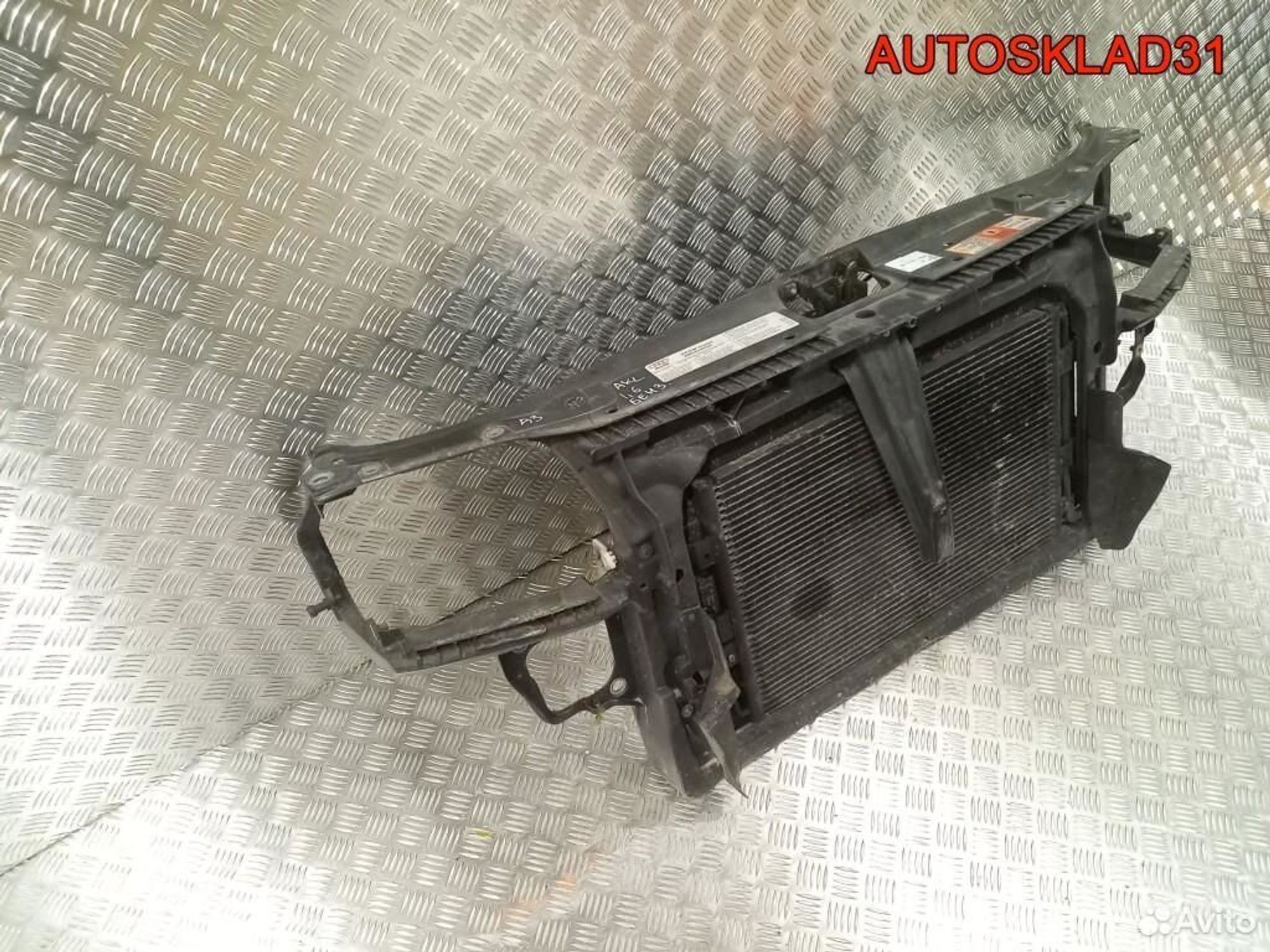 Панель передняя в сборе Audi A3 8L1 1,6 AKL Бензин, 15300 рублей, Дубовое