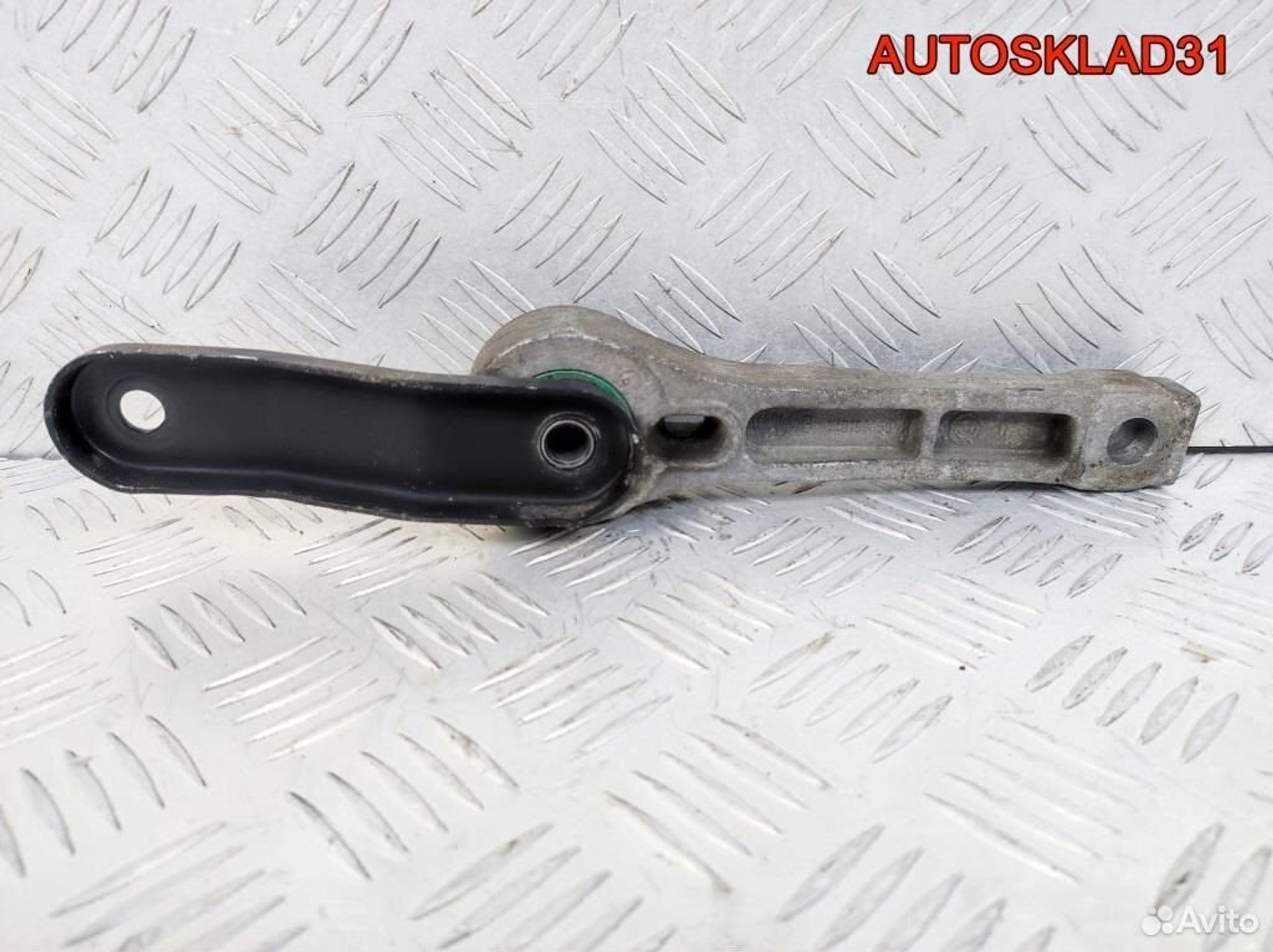 Опора двигателя задняя VW Golf 5 1K0199855K, 1100 рублей, Дубовое