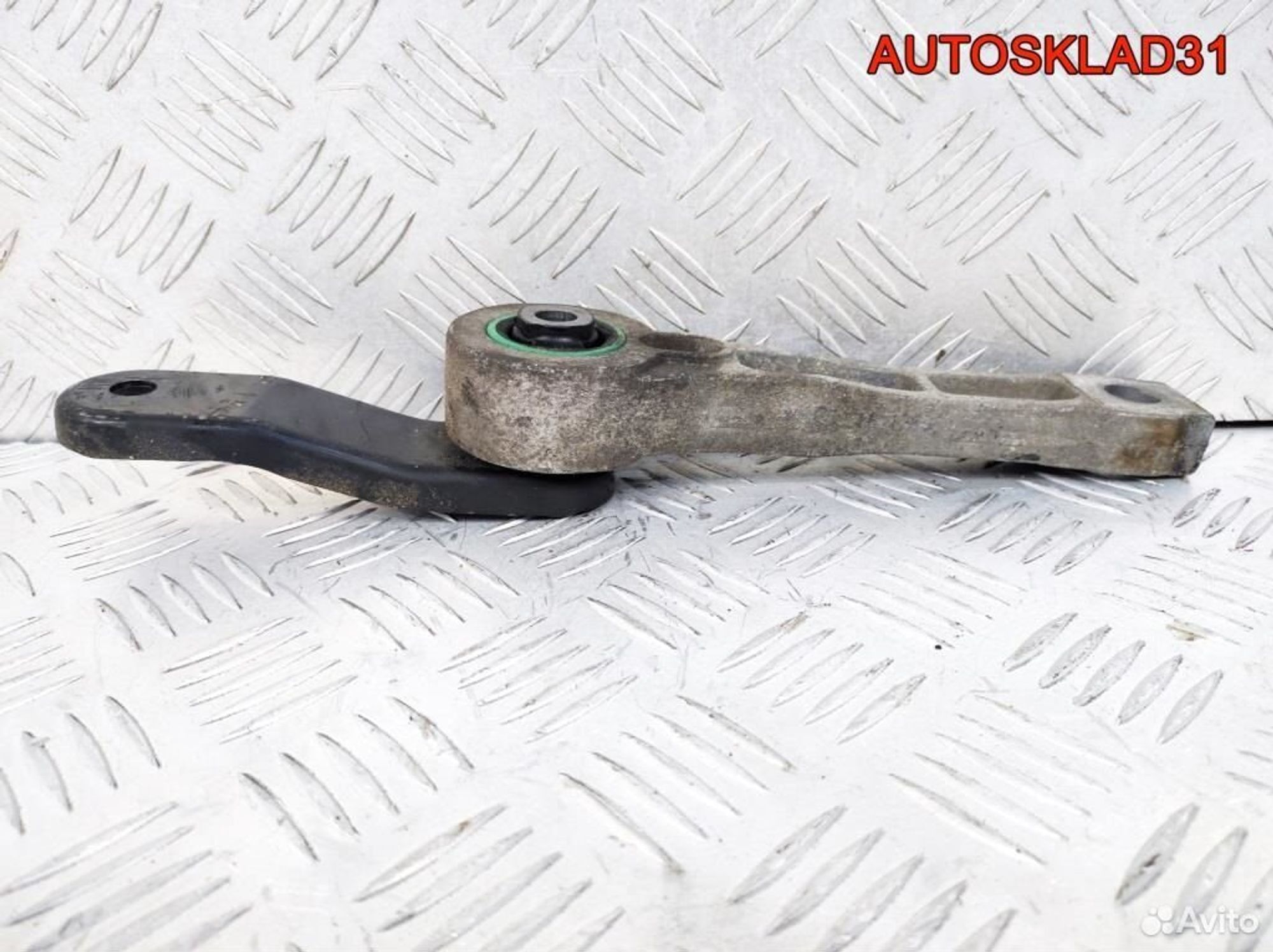 Опора двигателя задняя VW Golf 5 1K0199855K, 1100 рублей, Дубовое