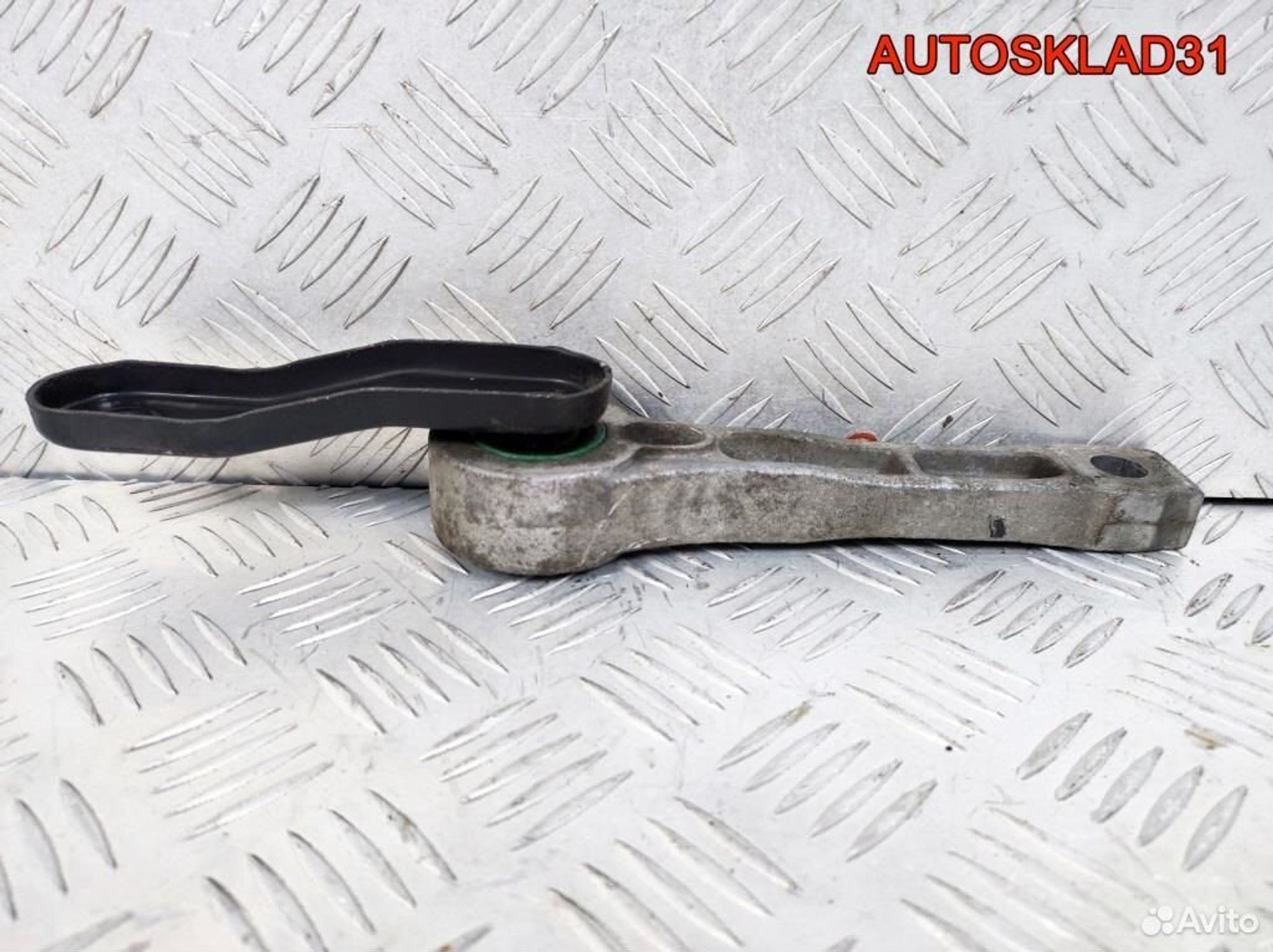 Опора двигателя задняя VW Golf 5 1K0199855K, 1100 рублей, Дубовое