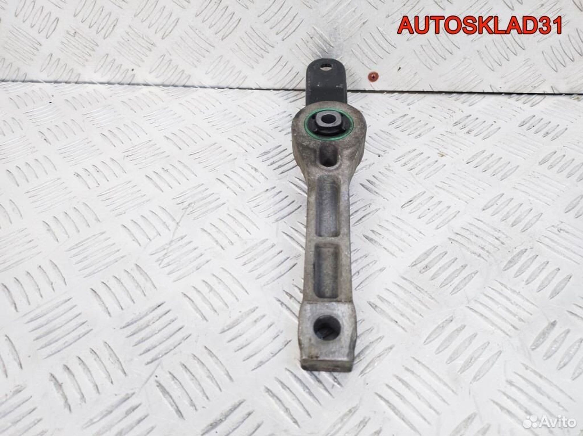 Опора двигателя задняя VW Golf 5 1K0199855K, 1100 рублей, Дубовое