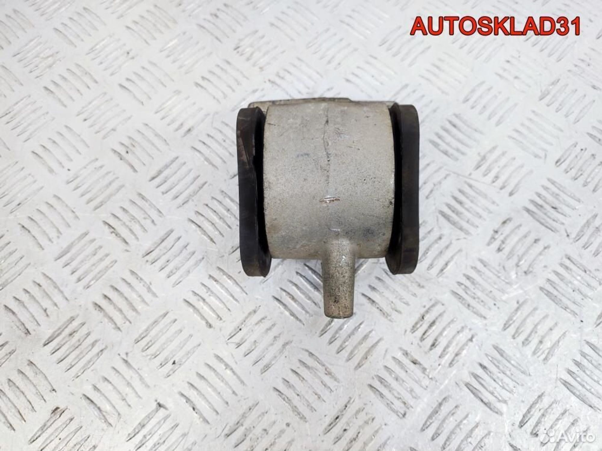 Подушка крепления МКПП Hyundai Getz 1.3 218361C010, 1700 рублей, Дубовое