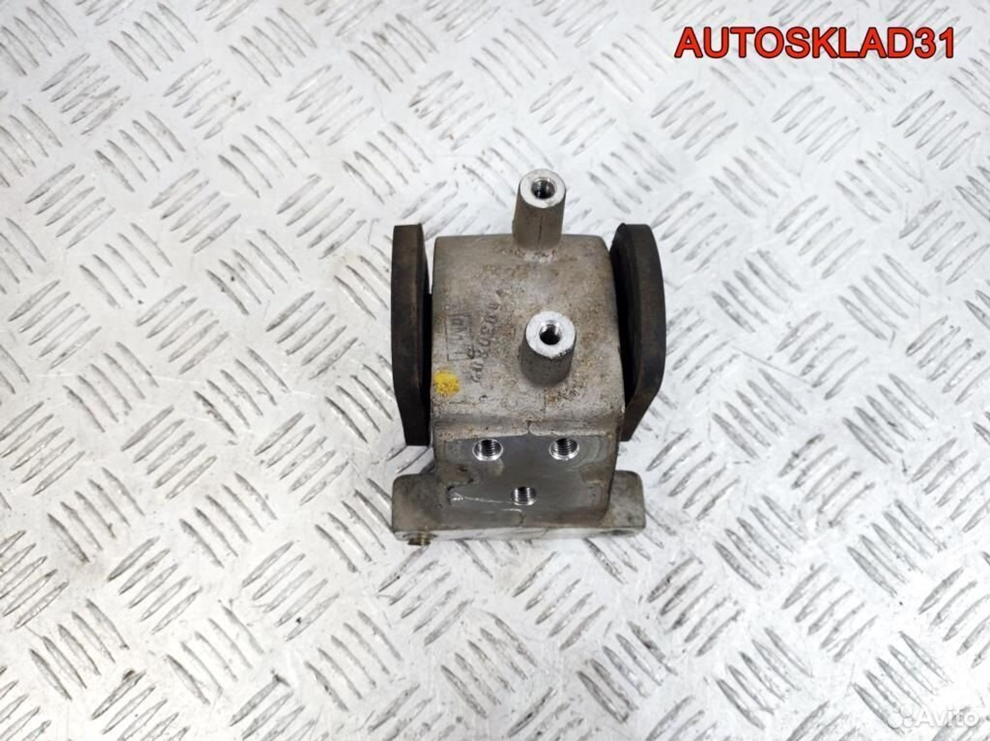 Подушка крепления МКПП Hyundai Getz 1.3 218361C010, 1700 рублей, Дубовое