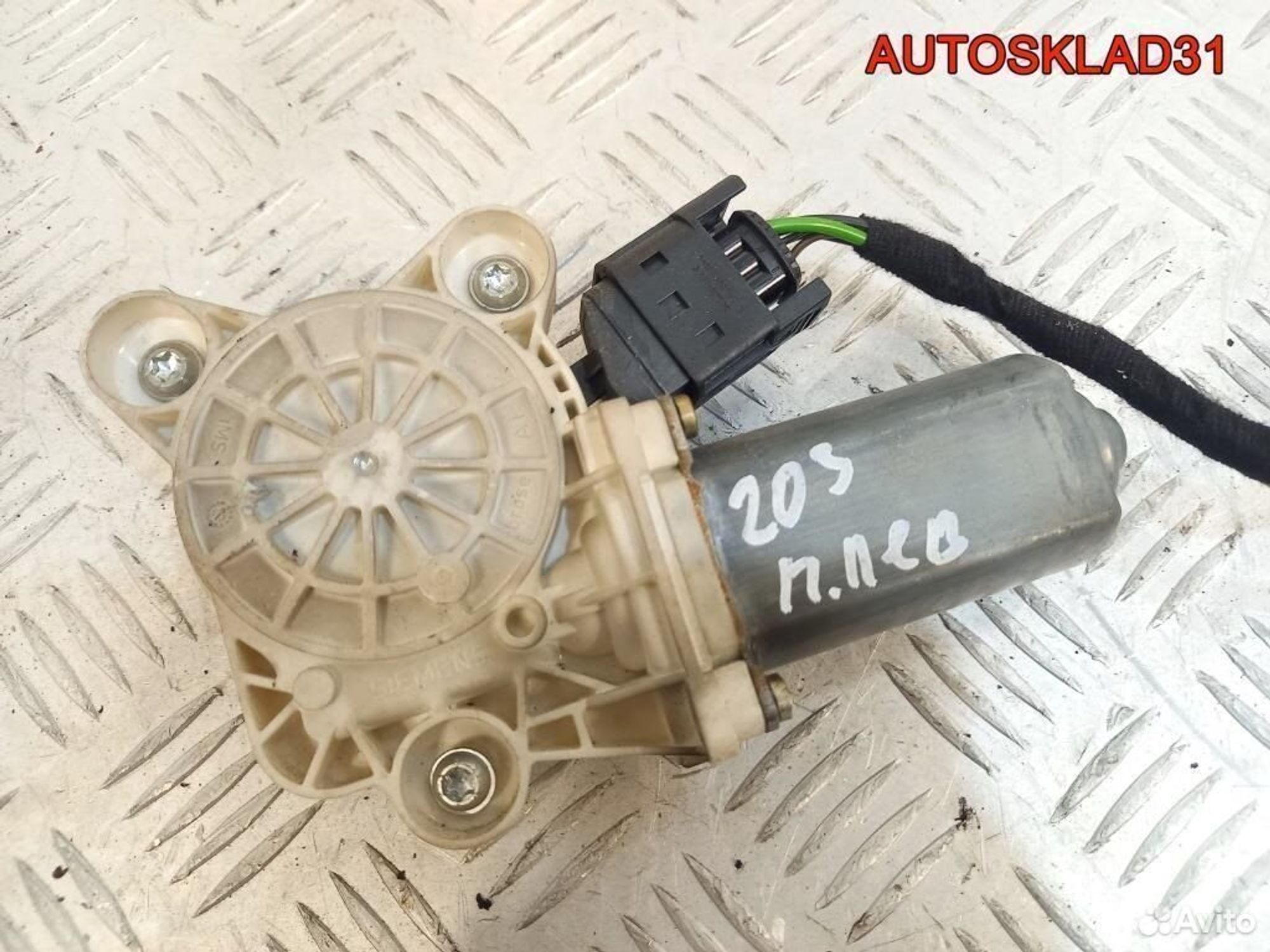 Моторчик стеклоподъемника Mercedes W203 2118201842, 1800 рублей, Дубовое