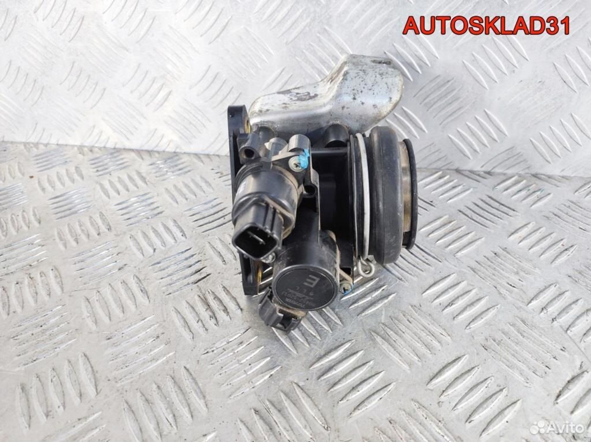 Заслонка дроссельная Peugeot 107 1krfe 8945252011, 3600 рублей, Дубовое