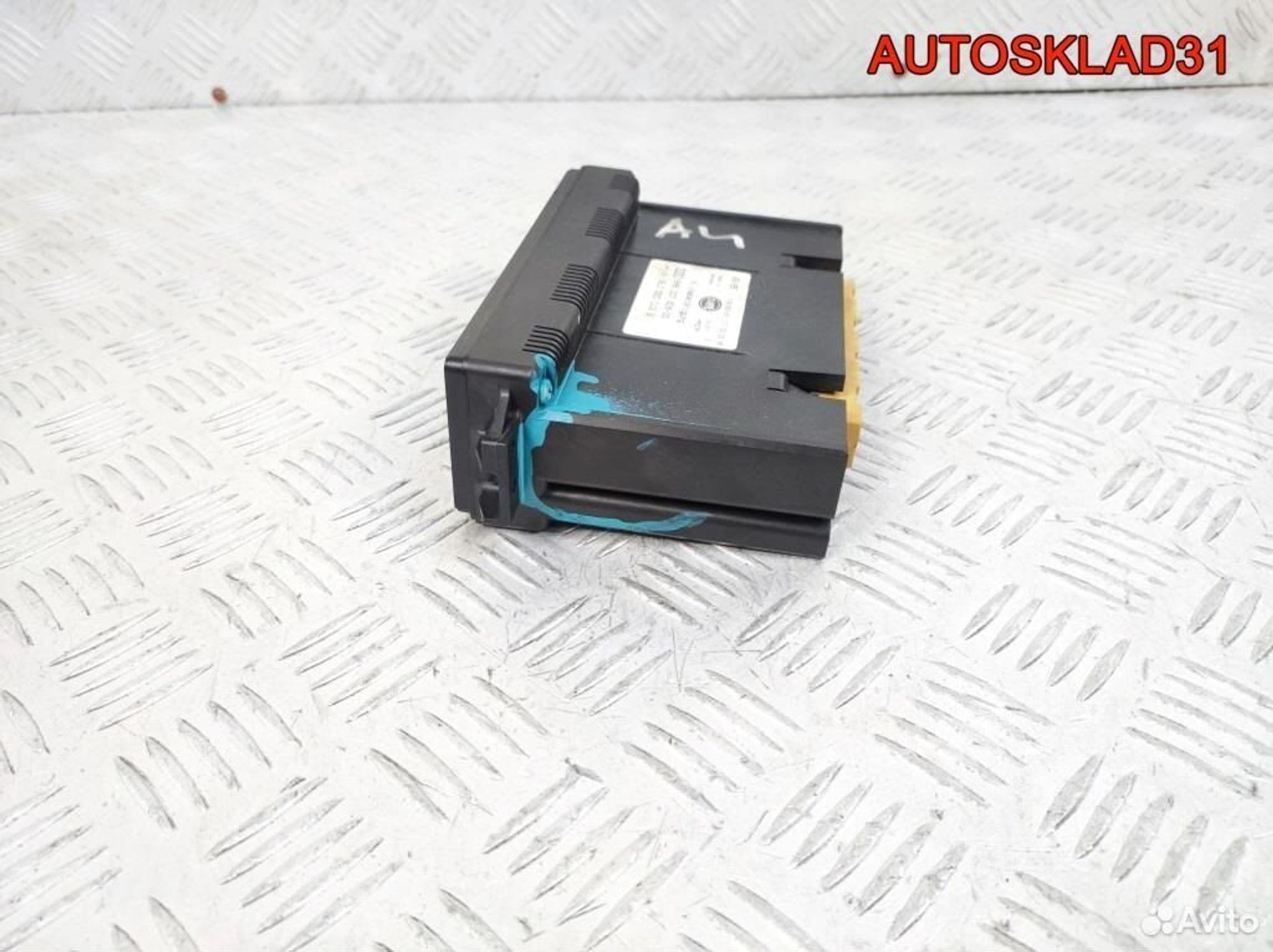 Блок управления климатом Audi A4 B5 8L0820043B, 4100 рублей, Дубовое