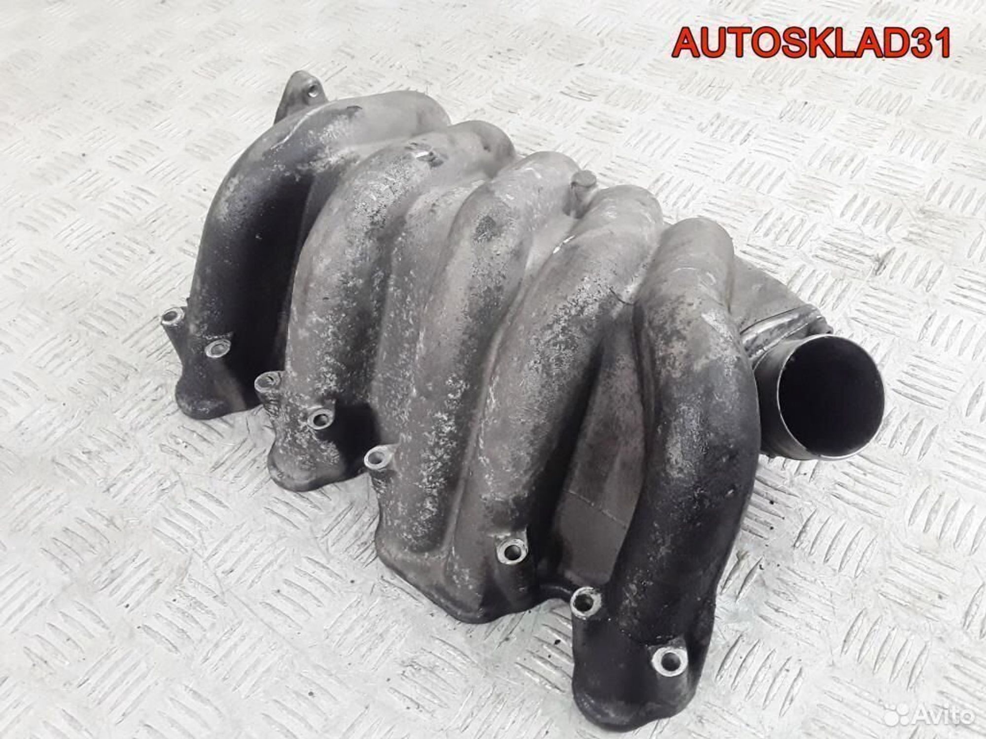 Коллектор впускной Audi 100 C4 2,5 AAT 046129713F, 1200 рублей, Дубовое