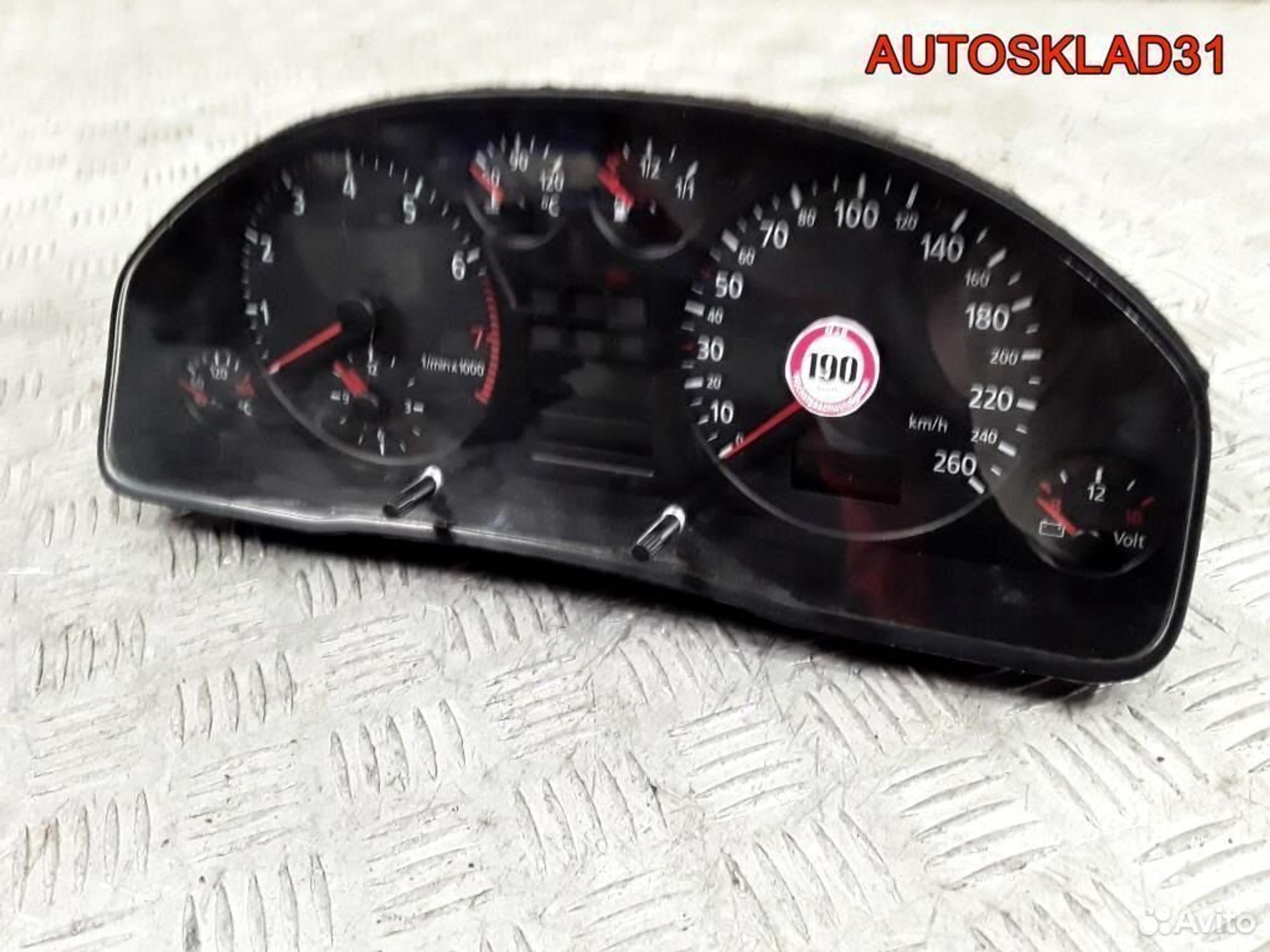 Панель приборов Audi A6 C5 4B0919860P бензин, 4100 рублей, Дубовое