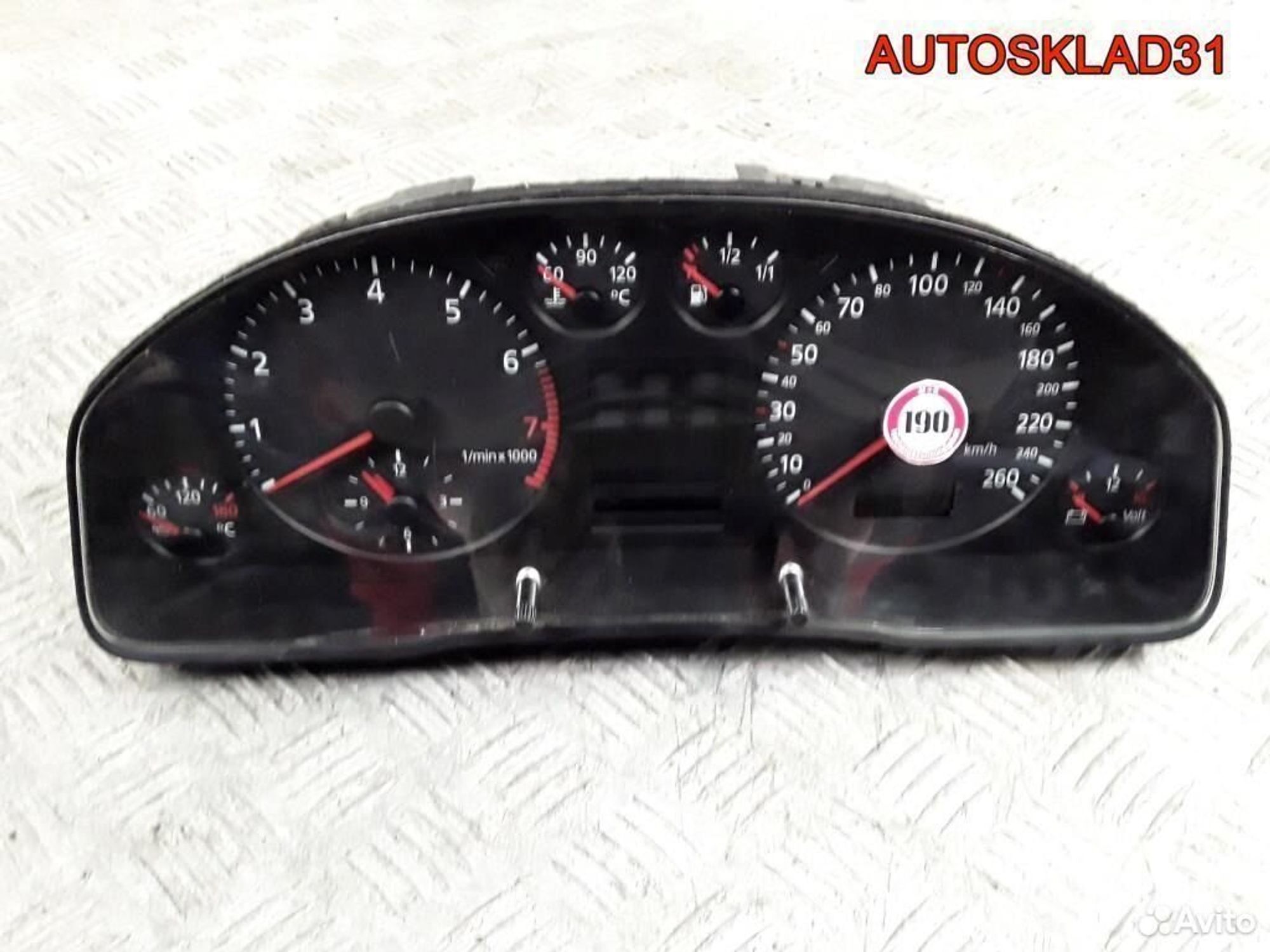 Панель приборов Audi A6 C5 4B0919860P бензин, 4100 рублей, Дубовое