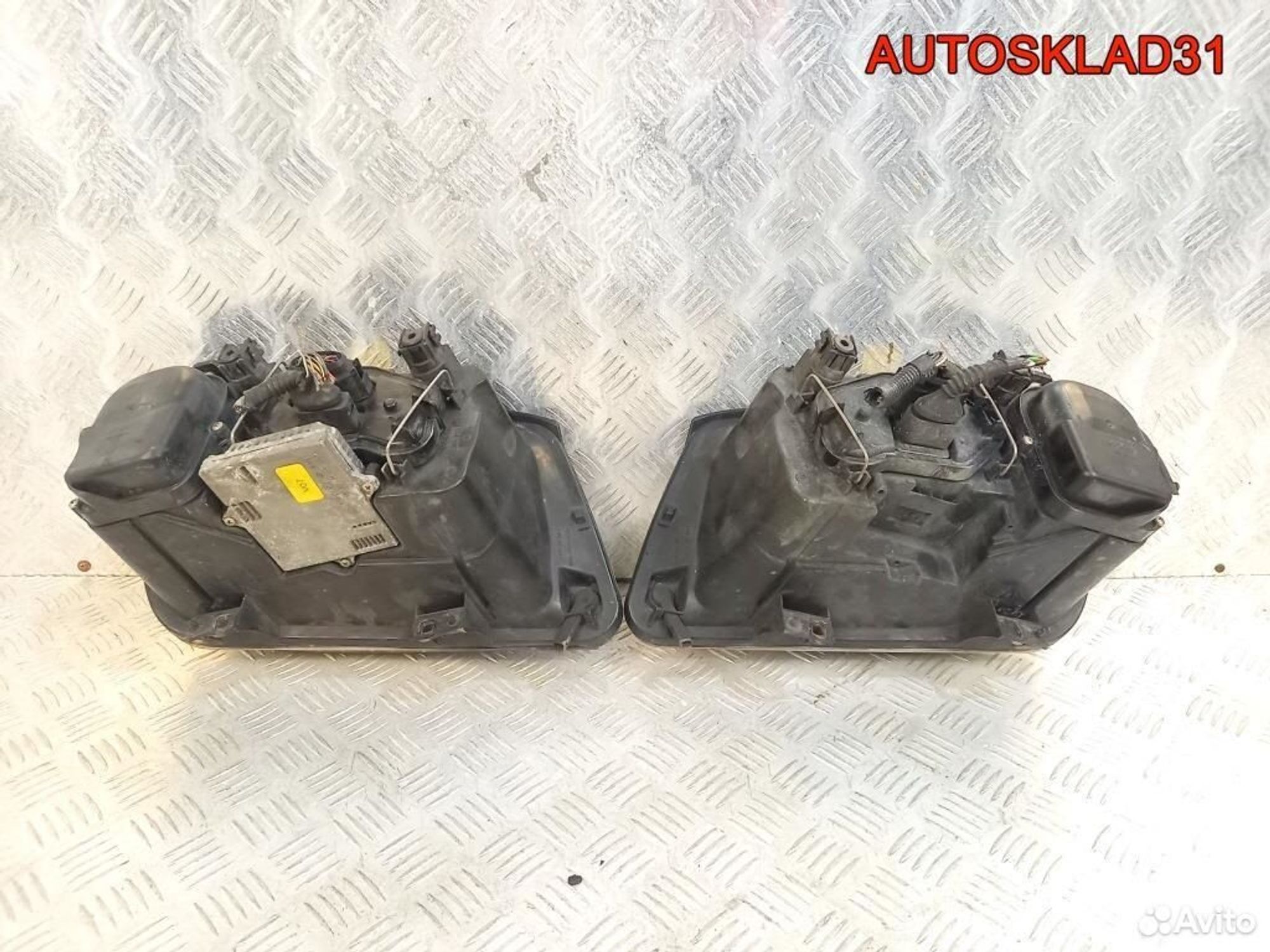 Фары ксеноновые комплект VW Bora 1J5941015AM, 80000 рублей, Дубовое