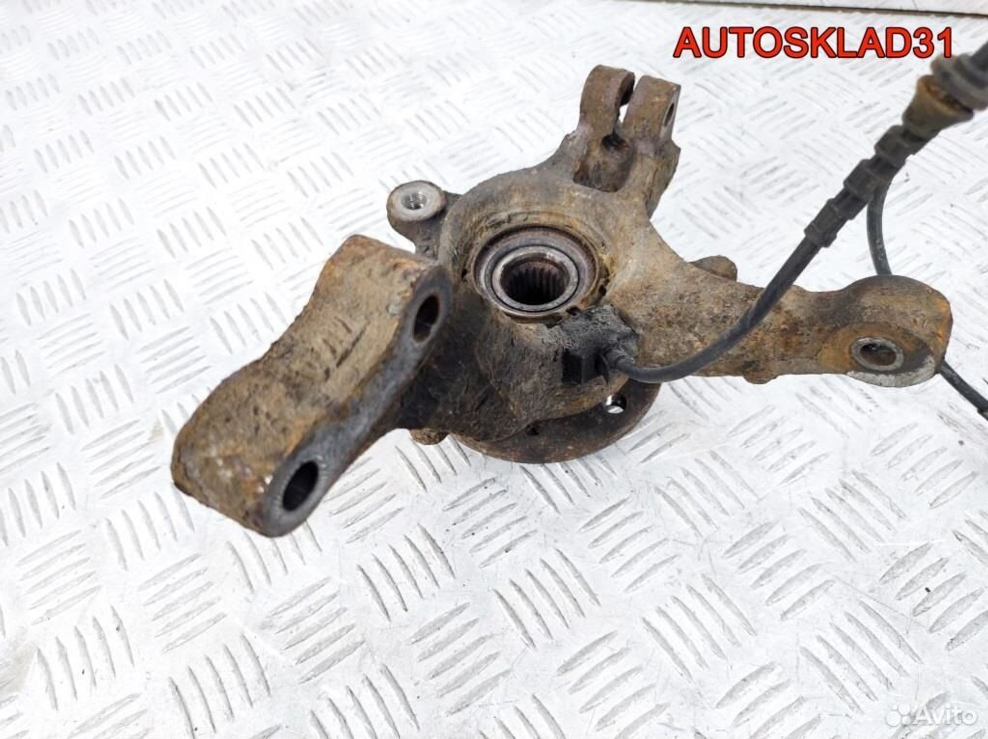 Кулак поворотный передний левый Renault Logan, 3600 рублей, Дубовое