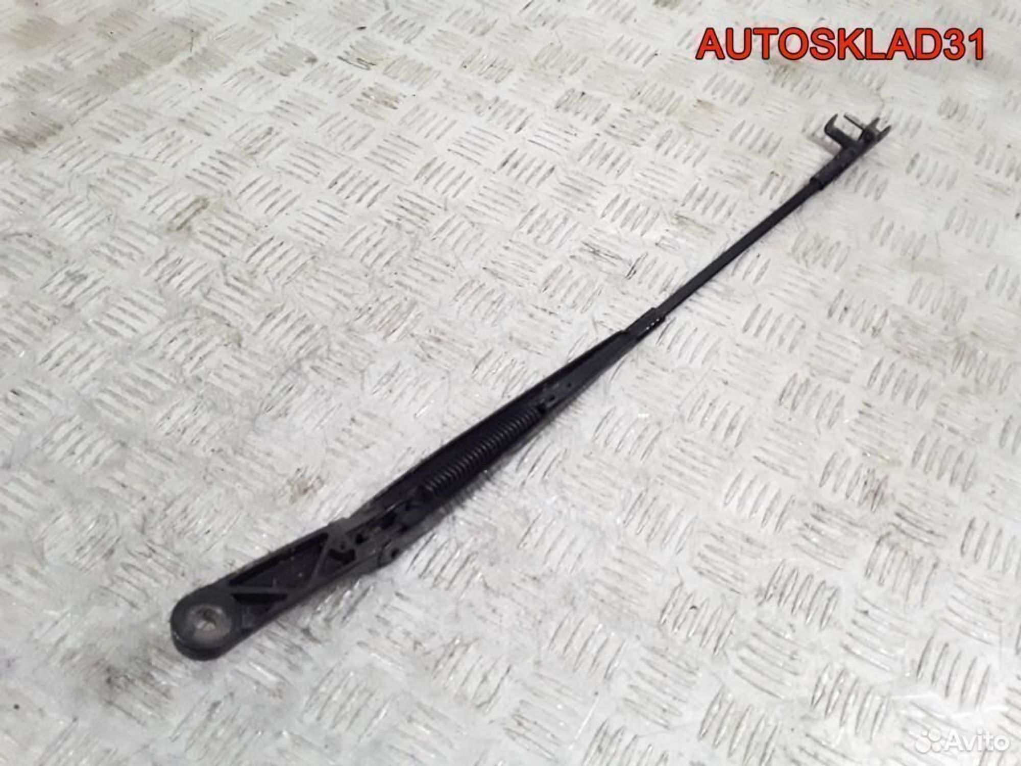 Поводок стеклоочистителя левый VW Caddy 2K1955409, 1200 рублей, Дубовое