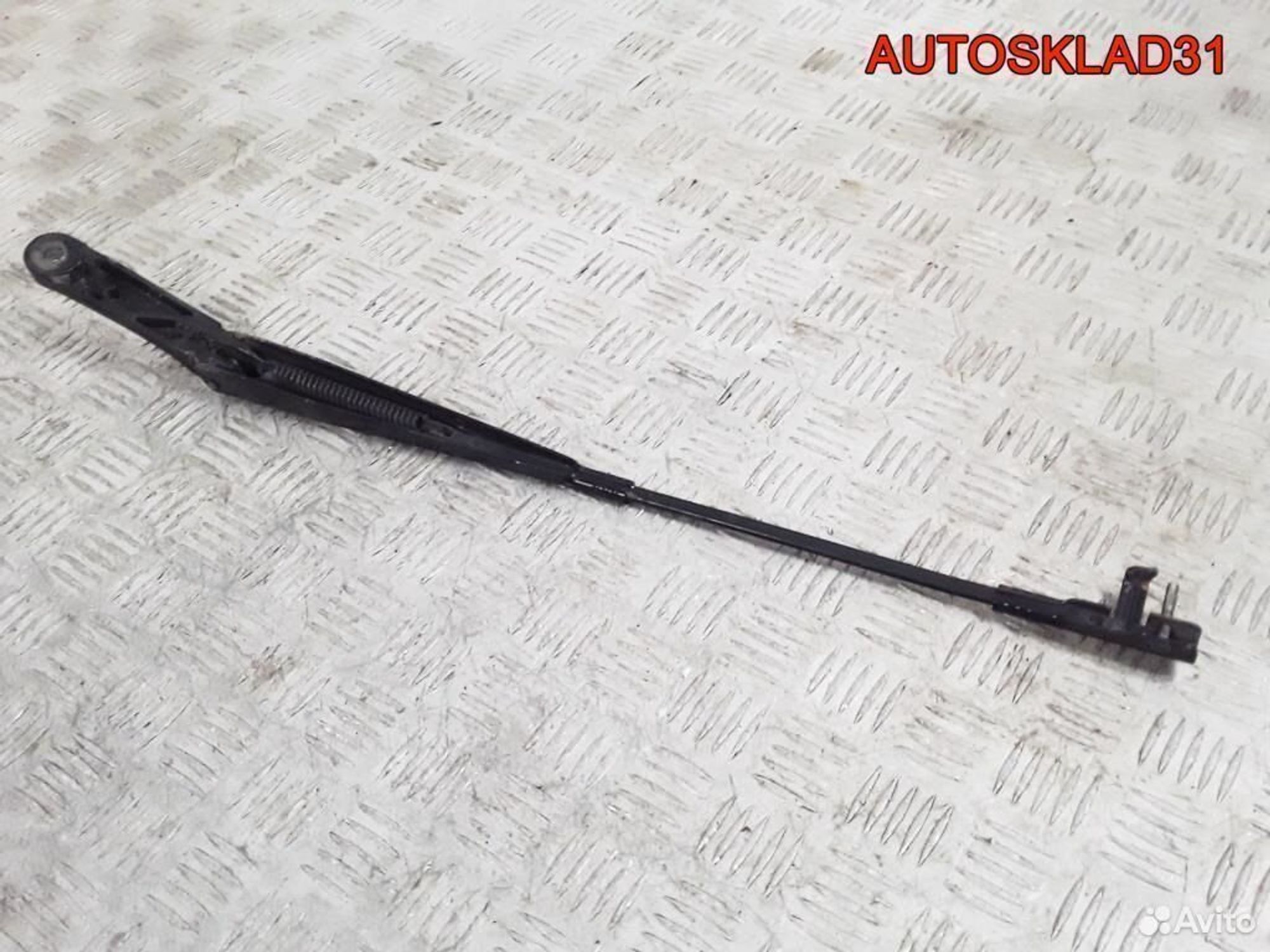 Поводок стеклоочистителя левый VW Caddy 2K1955409, 1200 рублей, Дубовое