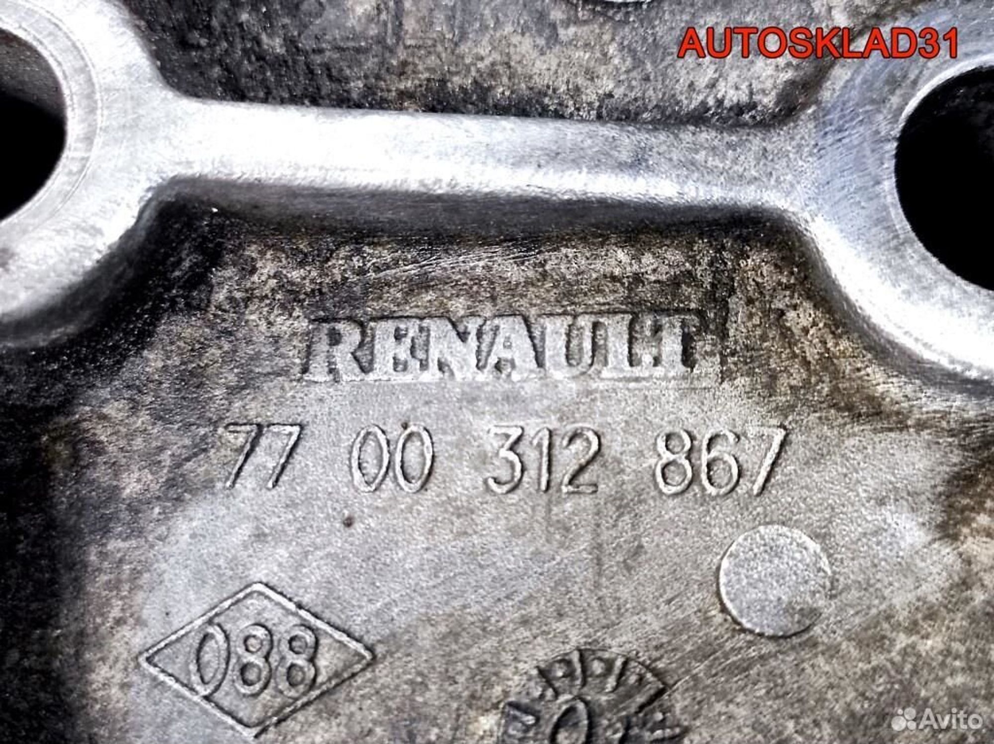 Кронштейн двигателя Renault Master 2 7700312867, 900 рублей, Дубовое