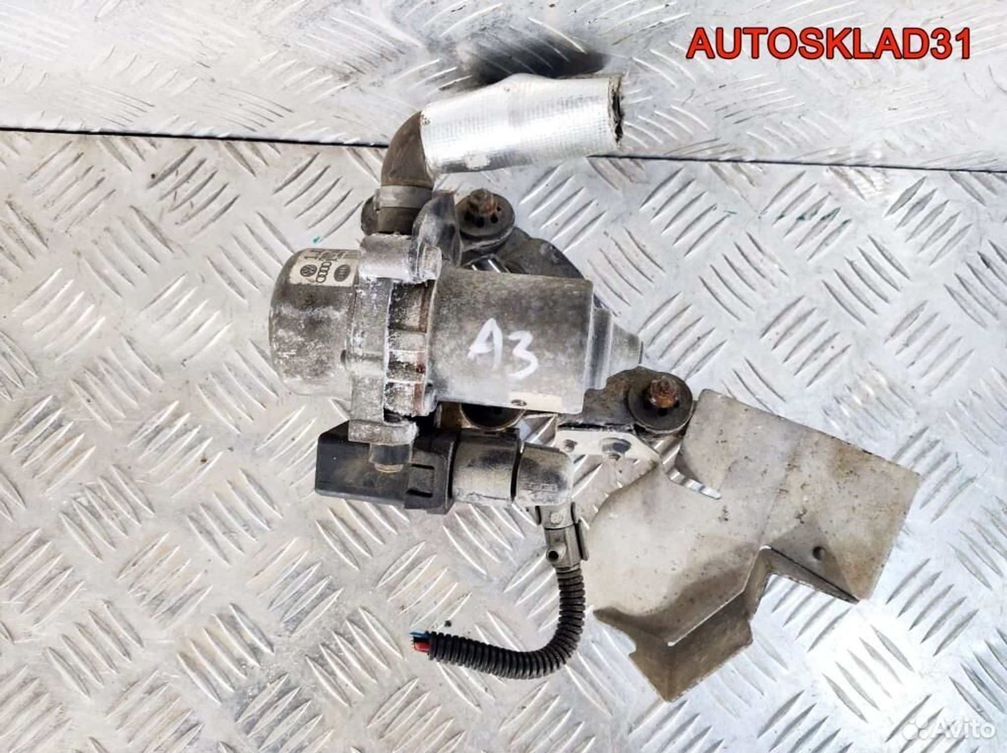 Насос вакуумный Audi A3 8L1 1J0612181B, 3600 рублей, Дубовое