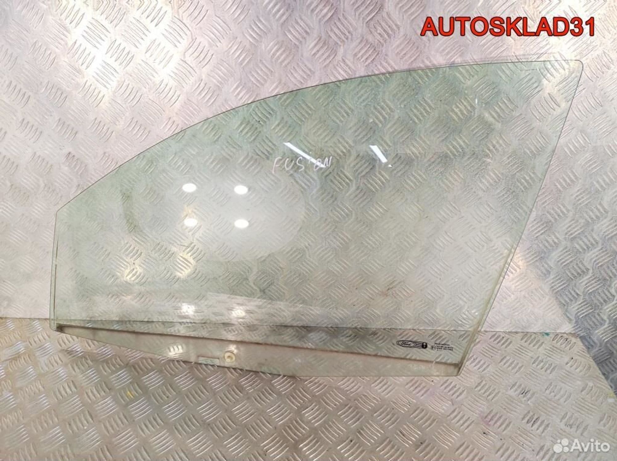 Стекло двери передней левой Ford Fusion 1336305, 1700 рублей, Дубовое