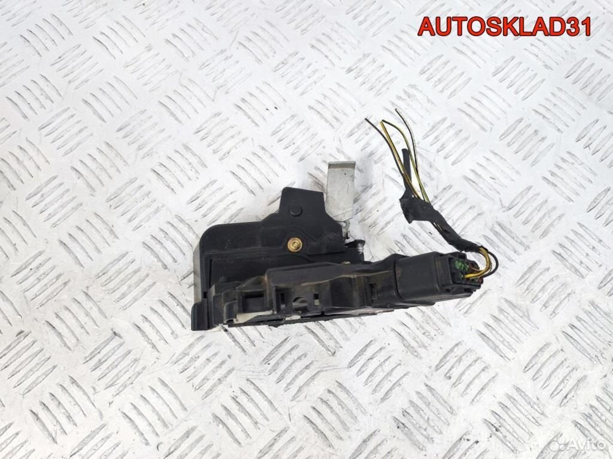 Замок двери задней левой Ford Focus 2 4M5AA26413BC, 2300 рублей, Дубовое