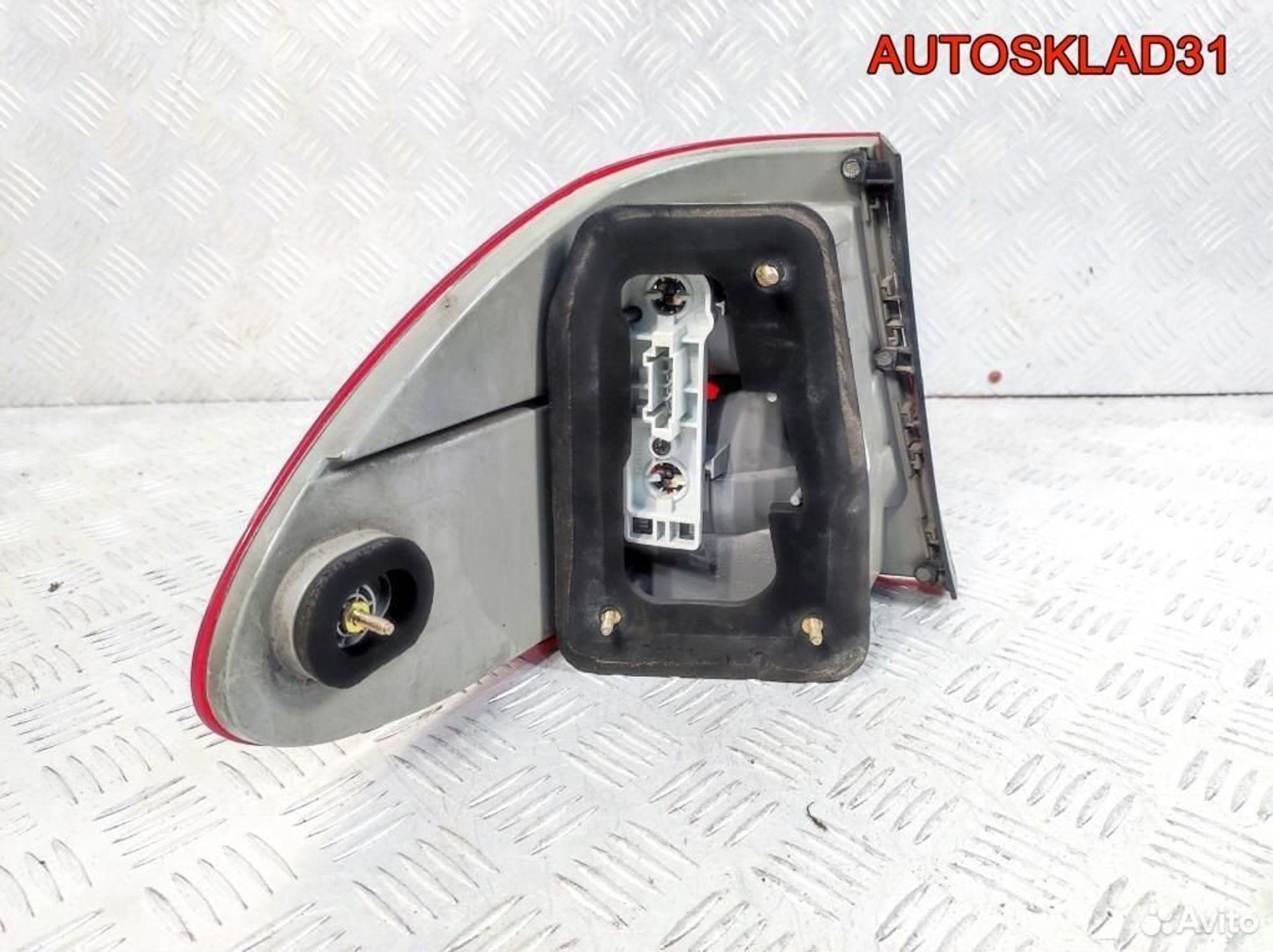 Фонарь задний наружный правый Mercedes Benz W211, 2300 рублей, Дубовое