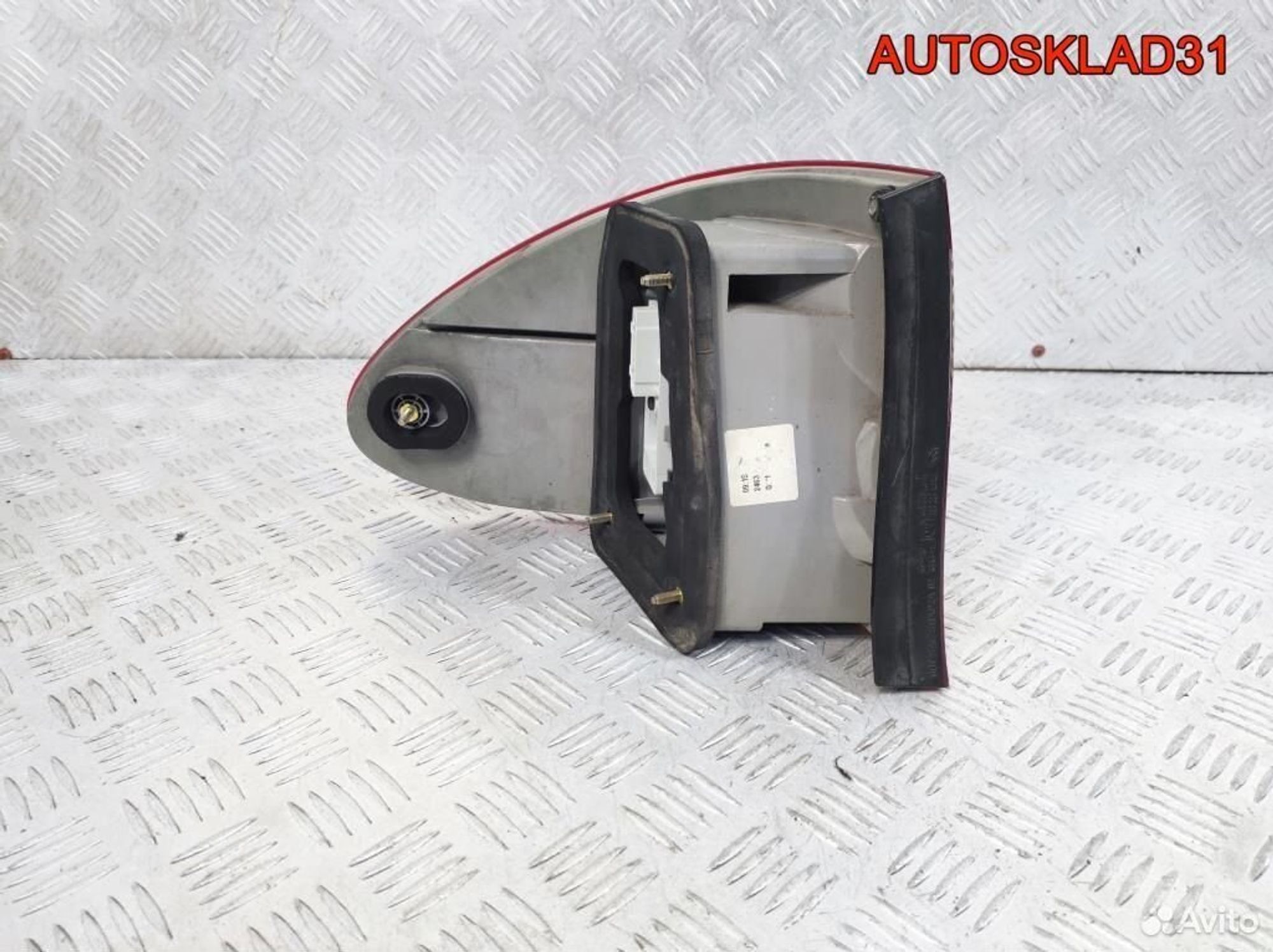 Фонарь задний наружный правый Mercedes Benz W211, 2300 рублей, Дубовое