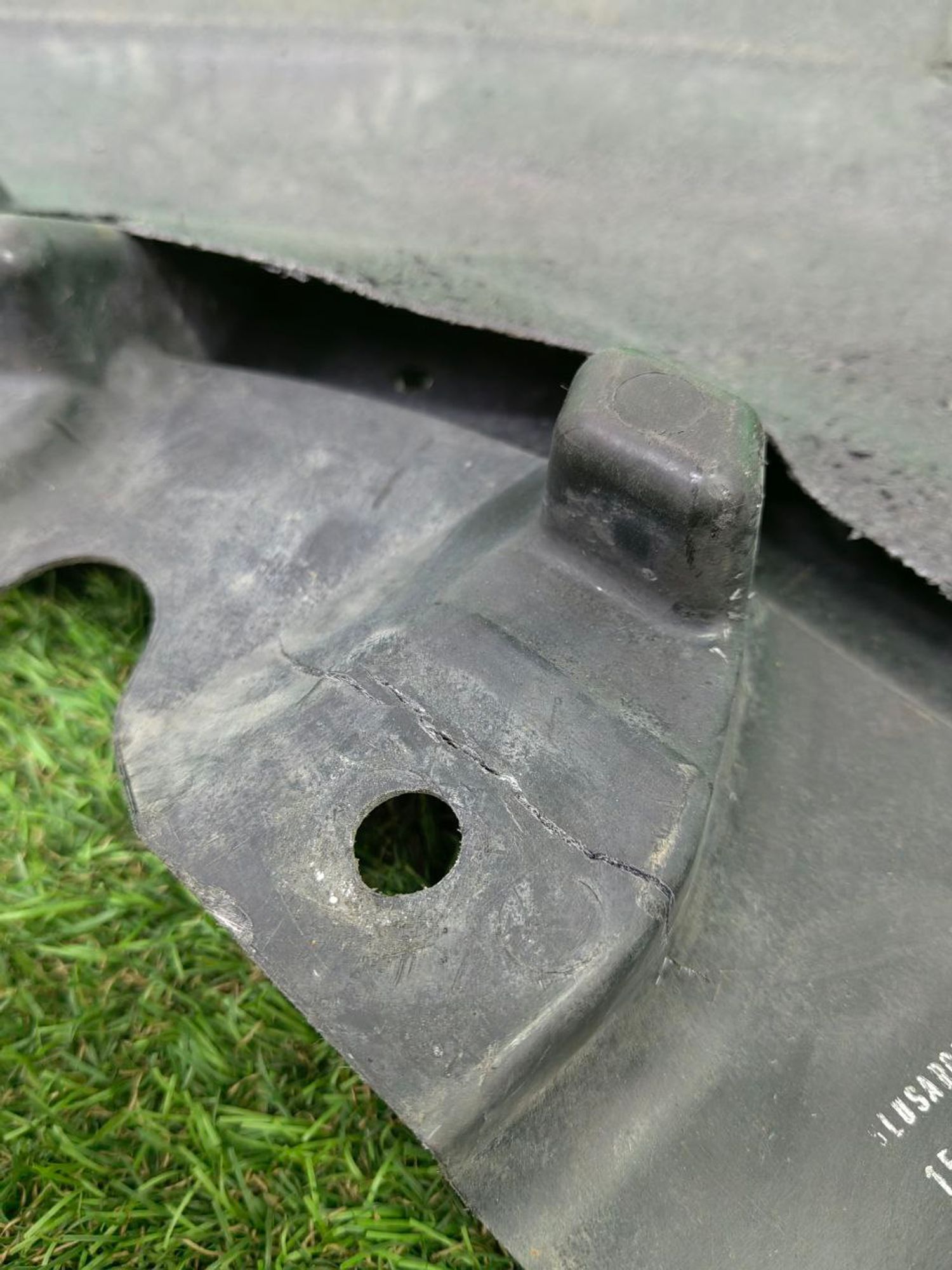 https://ycs.partsauto.market/partsauto-images/thmbs/fe3598d81d96ccd0d48866cd4b8a0dea/0a45edd75d7d2b378f17626cb06710a7/914b149bf8ad52c1760bb98847202c3c.jpg