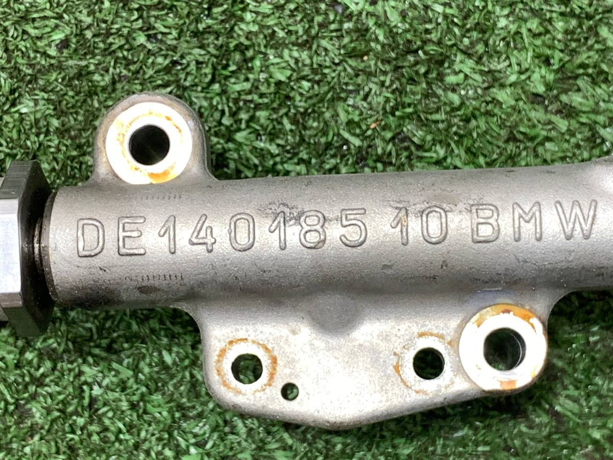 https://ycs.partsauto.market/partsauto-images/thmbs/fe3598d81d96ccd0d48866cd4b8a0dea/0f3a7d2f5edf218767397d79ca5e00e5/53036693f525dc160de7bb7aaf62dafa.jpg