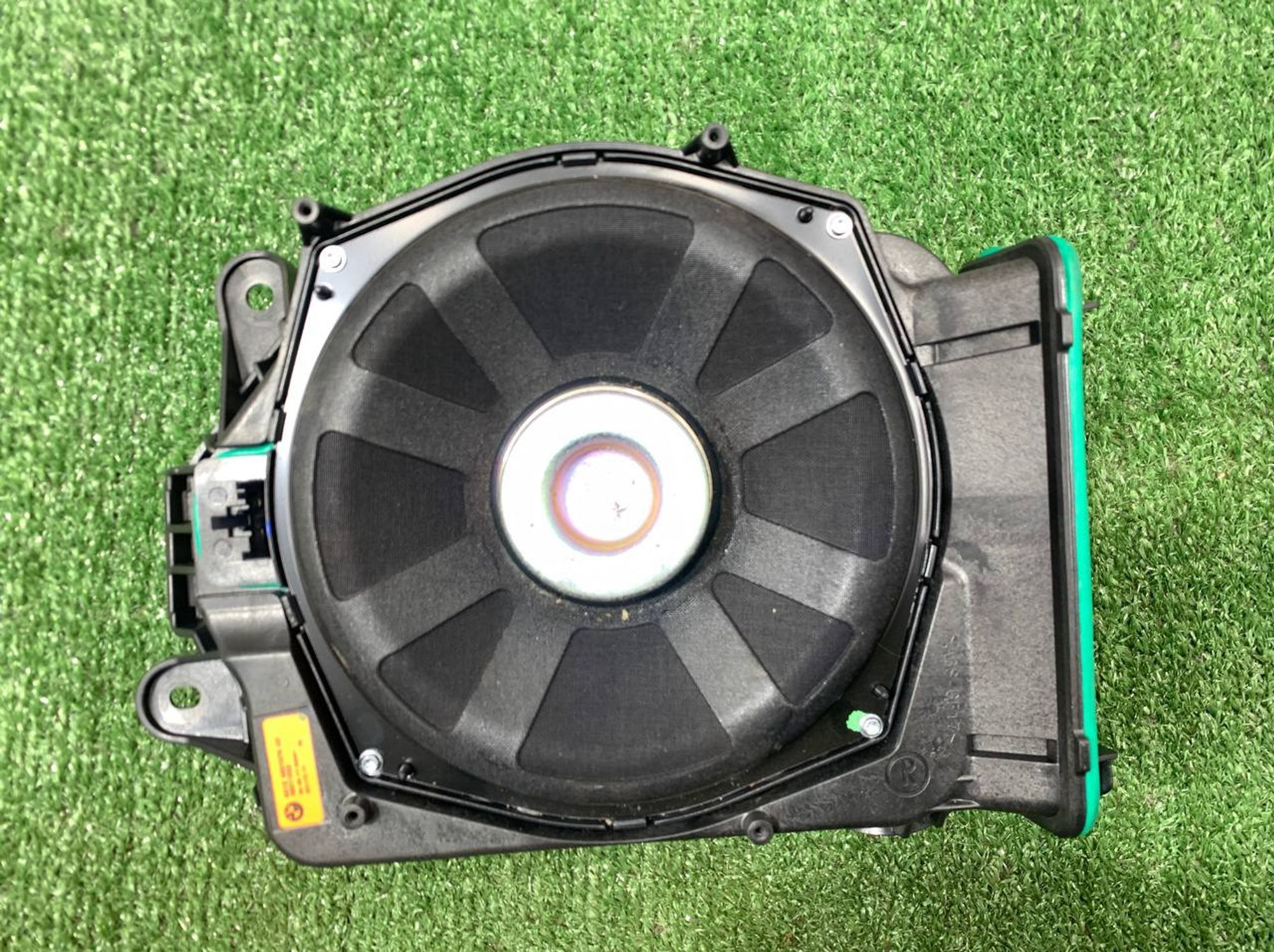 https://ycs.partsauto.market/partsauto-images/thmbs/fe3598d81d96ccd0d48866cd4b8a0dea/113365f4fbe7ab16b9d723d0a8f80c5a/9d87042832b3b0017443a9c4f560f6a6.jpg