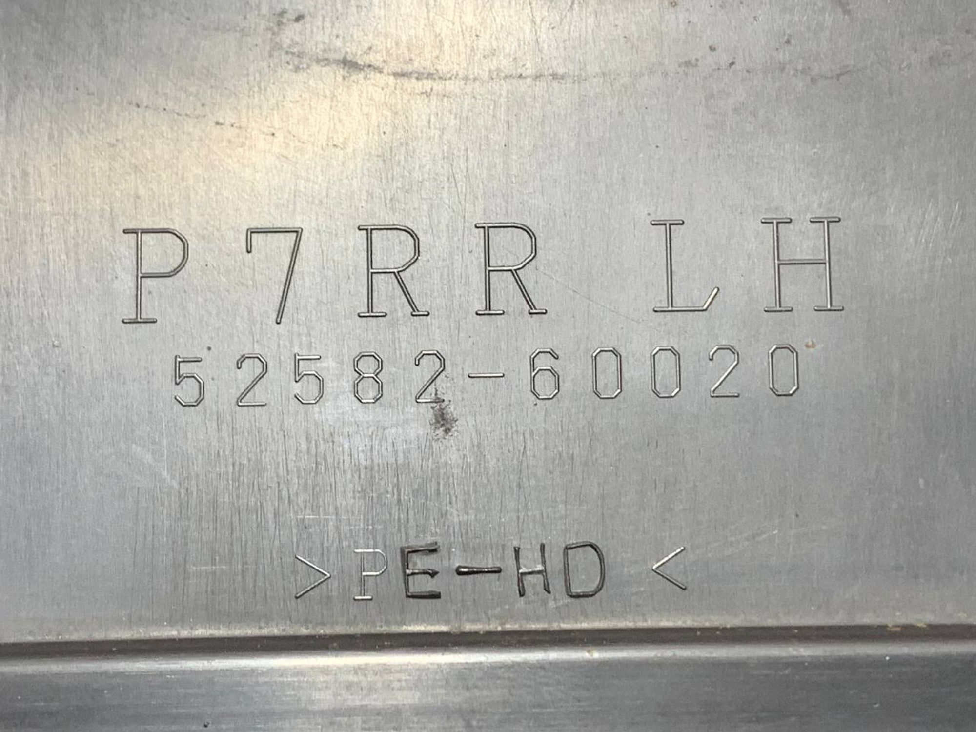 https://ycs.partsauto.market/partsauto-images/thmbs/fe3598d81d96ccd0d48866cd4b8a0dea/2096d2fa98ff14abe5aba5121b73e084/8909f30f0433ae695a9734e0583a7d13.jpg