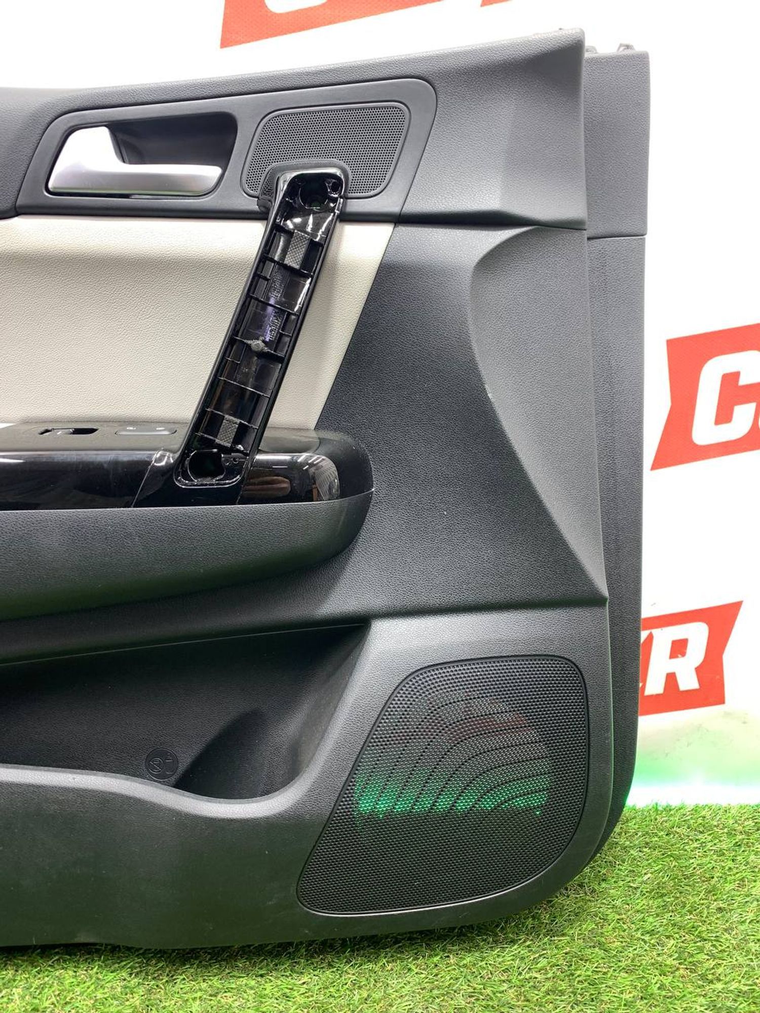 https://ycs.partsauto.market/partsauto-images/thmbs/fe3598d81d96ccd0d48866cd4b8a0dea/2e50f7946542d3a861f4b9459912aa95/1cae4713ac50b54a6f23765c72e72c48.jpg