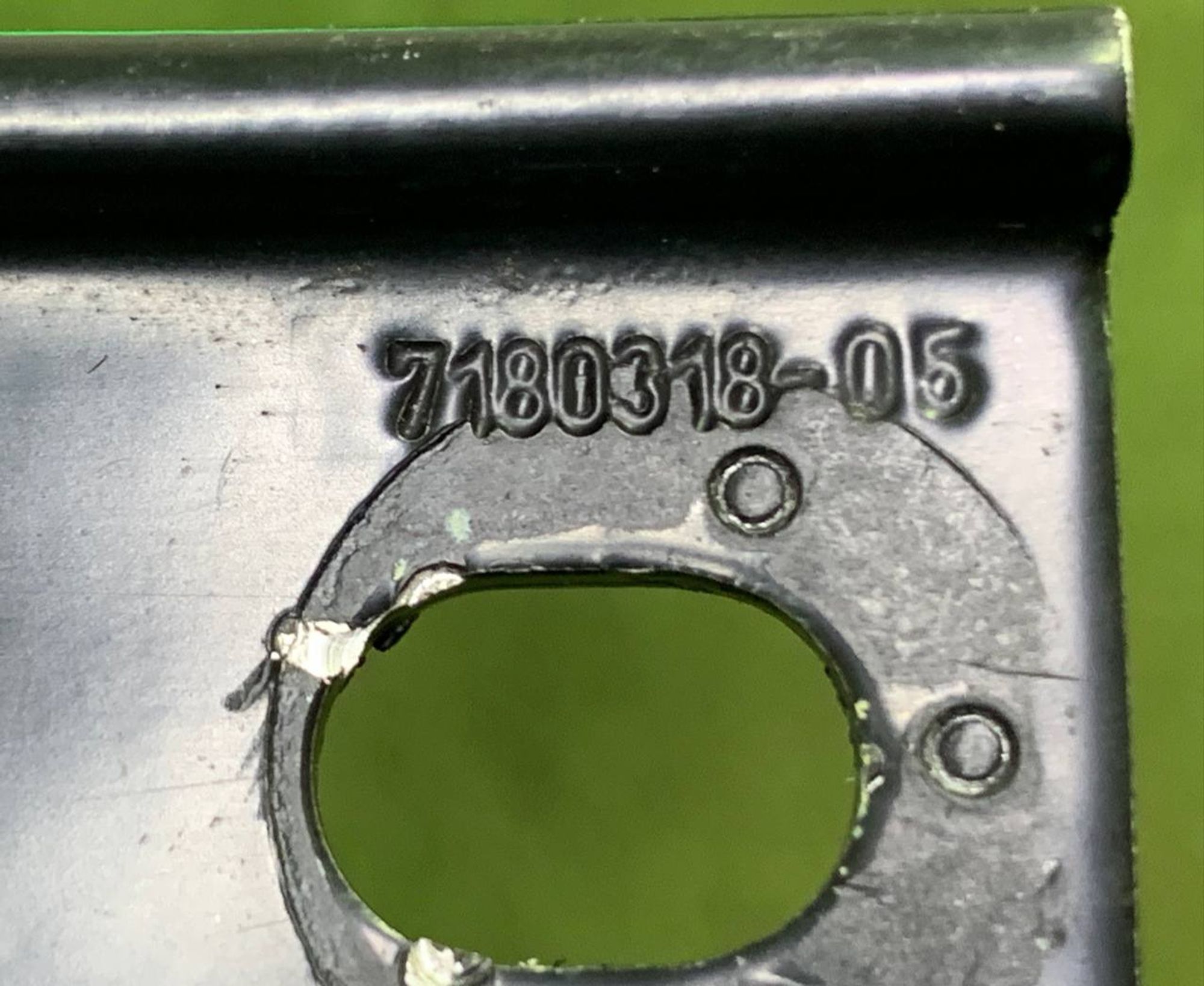 https://ycs.partsauto.market/partsauto-images/thmbs/fe3598d81d96ccd0d48866cd4b8a0dea/46b49165284d24d52a3c0aa1975138e6/0f0e77891301f1474193fcb2f16b8c14.jpg