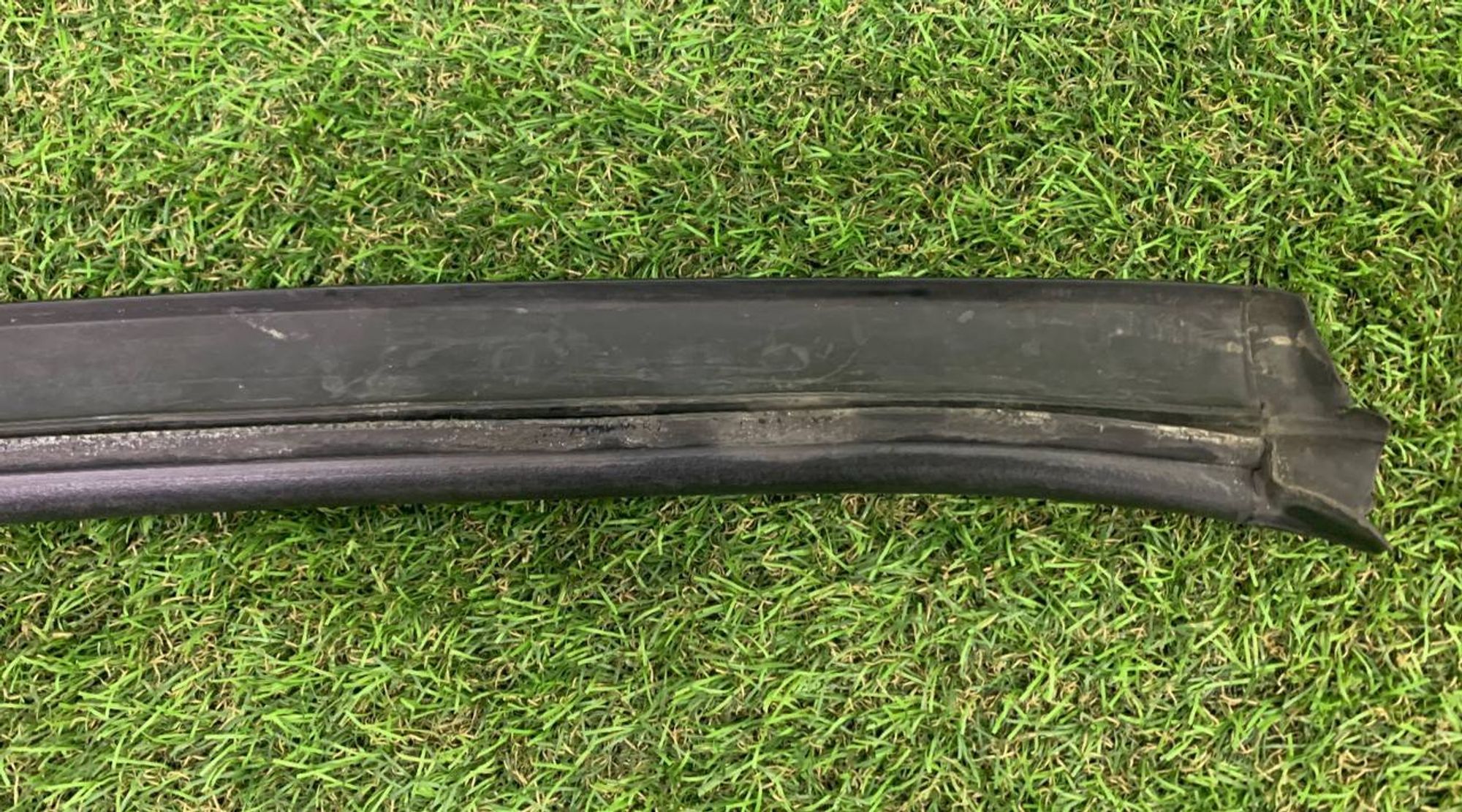 https://ycs.partsauto.market/partsauto-images/thmbs/fe3598d81d96ccd0d48866cd4b8a0dea/4ed846a485ccd7c14475710e1ef3aca6/00ac465719ebb164bb76fa535c7a78d5.jpg