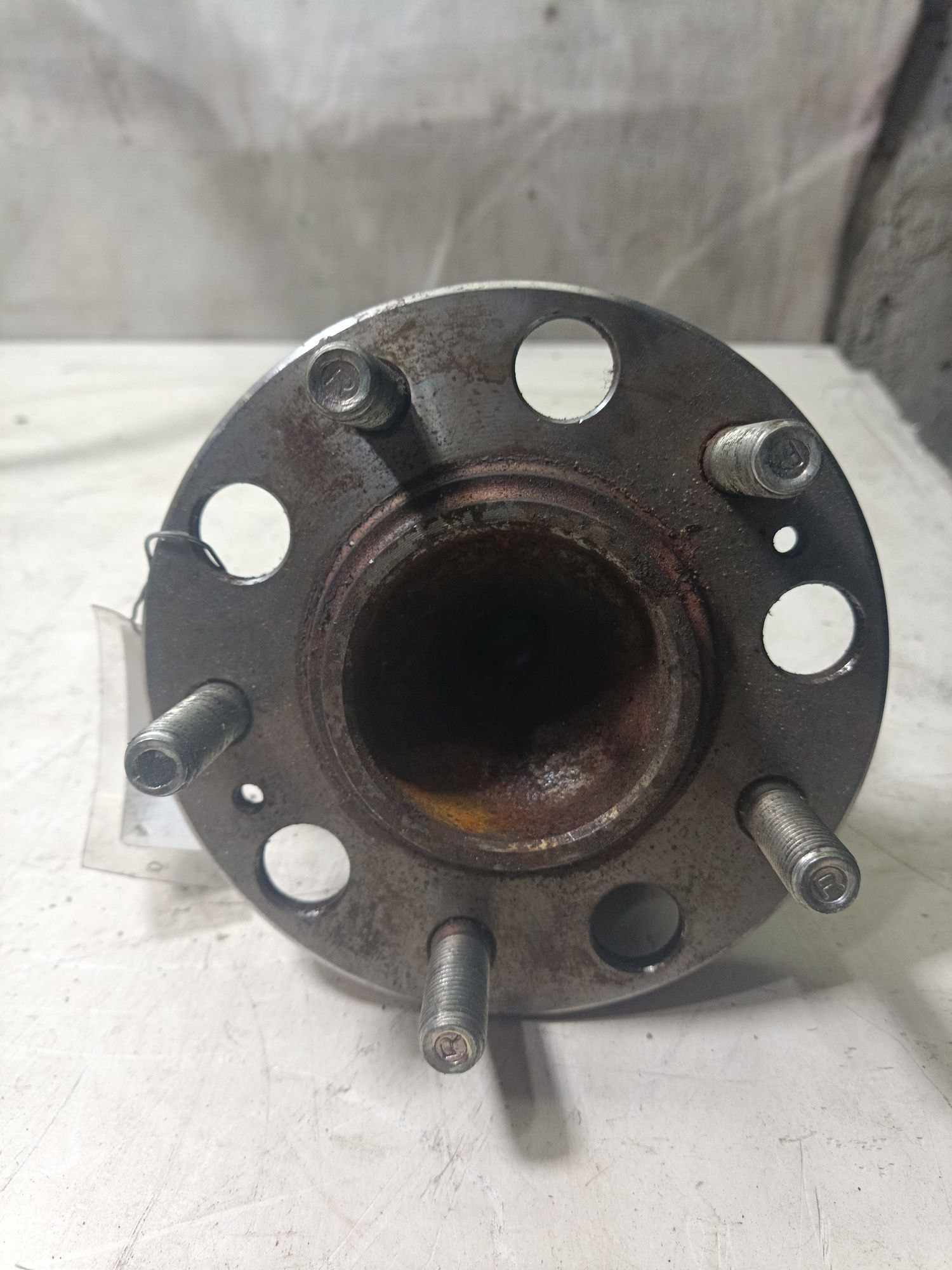 https://ycs.partsauto.market/partsauto-images/thmbs/fe3598d81d96ccd0d48866cd4b8a0dea/4fc6b204ce76241acd729389f0459f63/a5aa4f780369b1f6abadd4b211d81cc3.jpg