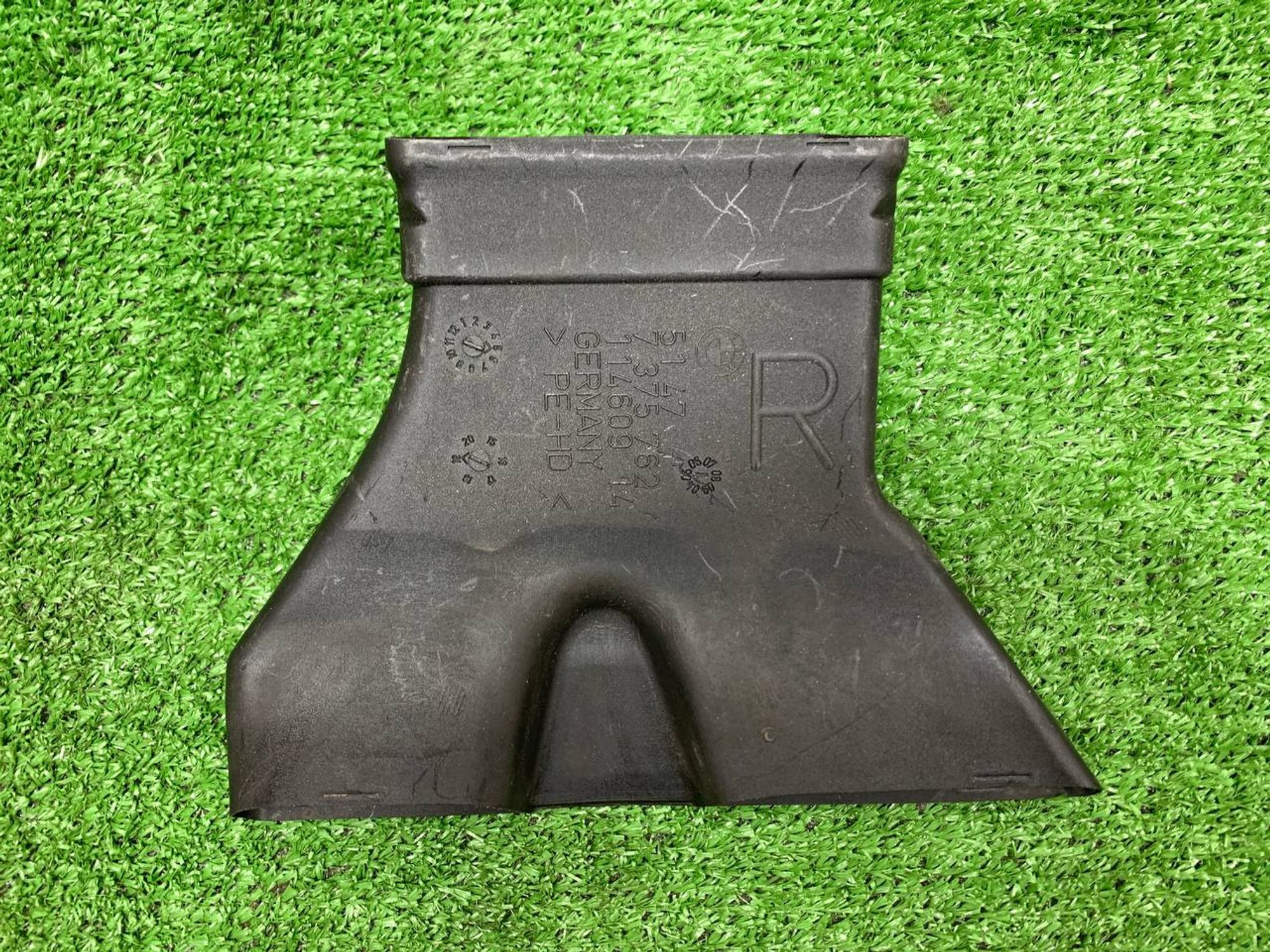 https://ycs.partsauto.market/partsauto-images/thmbs/fe3598d81d96ccd0d48866cd4b8a0dea/539742303a4be3b911c4ec0e88a2e23e/478d3893c6be5e697b38fcb7fe40cefc.jpg