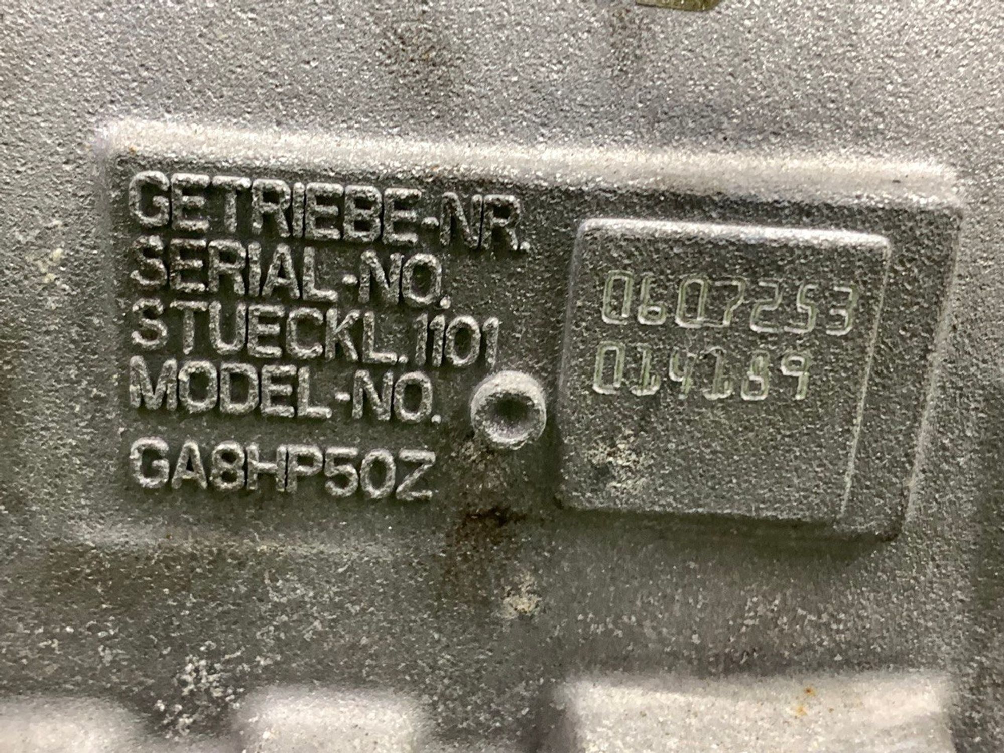 https://ycs.partsauto.market/partsauto-images/thmbs/fe3598d81d96ccd0d48866cd4b8a0dea/55357de5f4c30a1984a79056ec4920a1/3381e5f165f3adebdfa50528bd7fcfb8.jpg