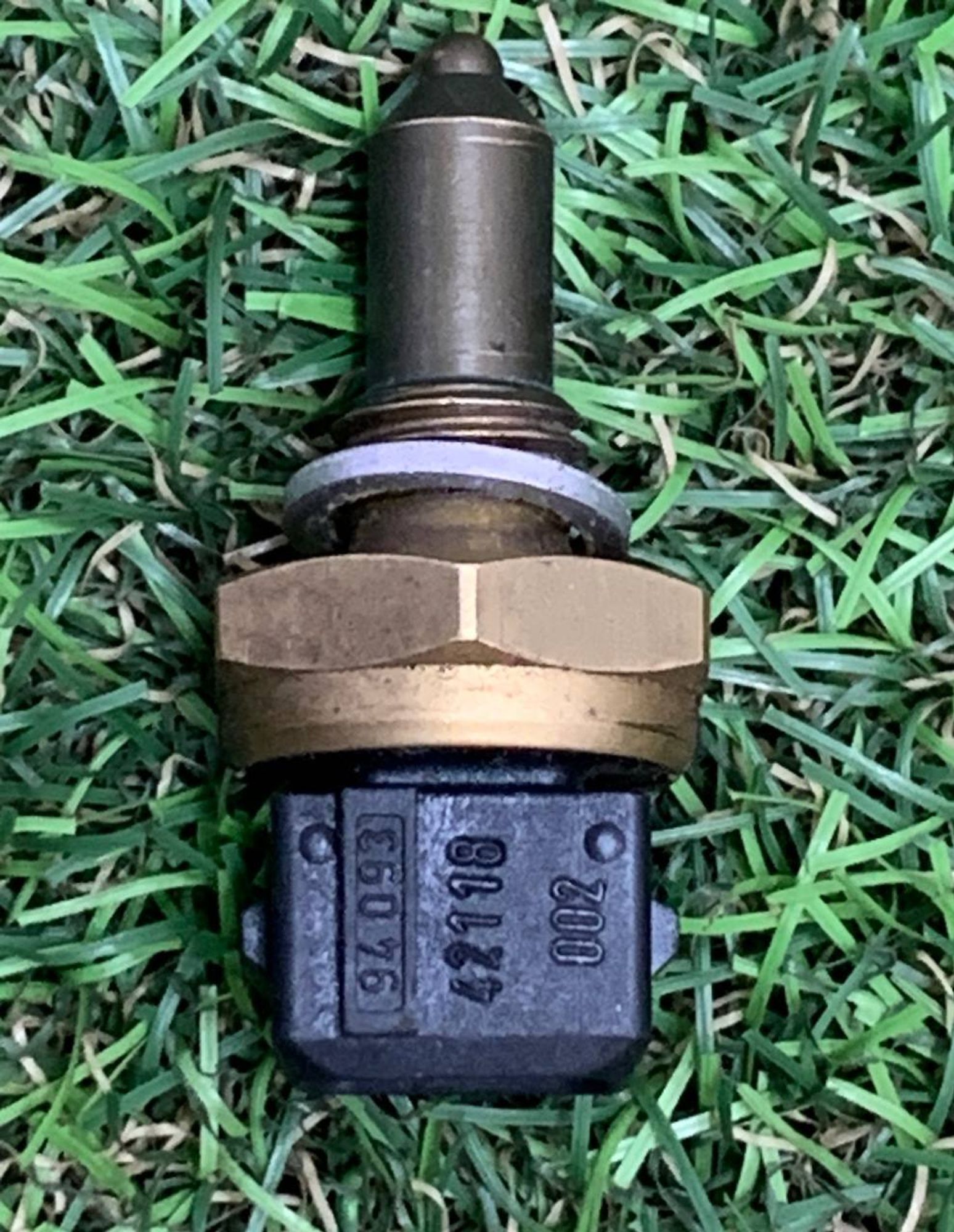 https://ycs.partsauto.market/partsauto-images/thmbs/fe3598d81d96ccd0d48866cd4b8a0dea/59efdf726885c8a3d6d186b2c06fc3e4/61427eb5e005354b3121a799b8e27298.jpg