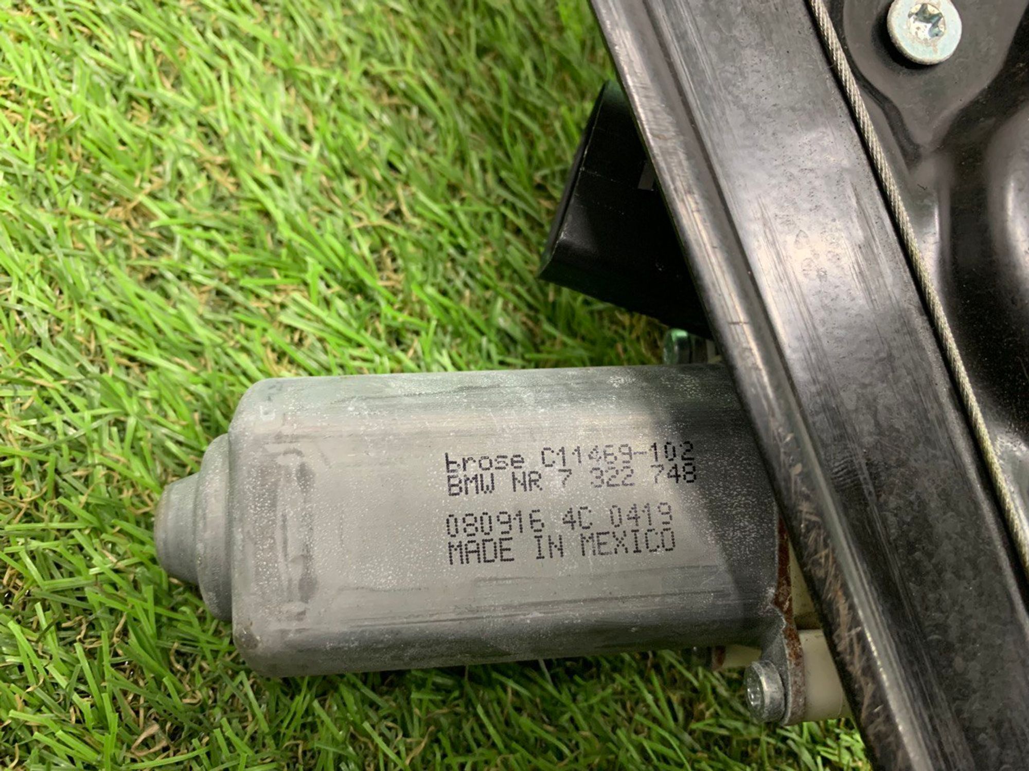 https://ycs.partsauto.market/partsauto-images/thmbs/fe3598d81d96ccd0d48866cd4b8a0dea/664aedfc17ee77e2f1ad12697c4e6a5b/a296857f2a814a6c7db0b1c57c1a61c0.jpg