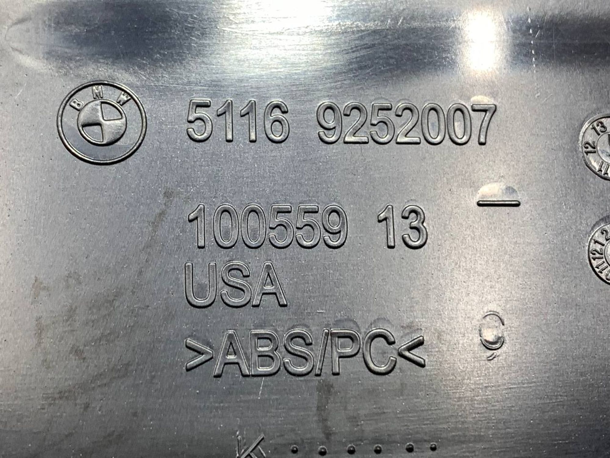 https://ycs.partsauto.market/partsauto-images/thmbs/fe3598d81d96ccd0d48866cd4b8a0dea/6e11a24c4da8c9d21d38fb740e6ec1b6/538e01b1cbe42ba3ccaeb2d0a64d6ff6.jpg