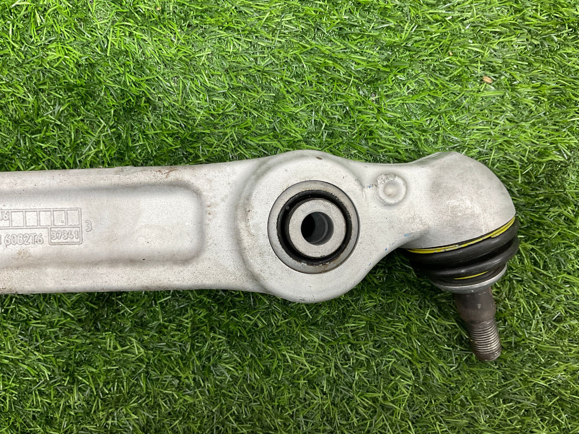 https://ycs.partsauto.market/partsauto-images/thmbs/fe3598d81d96ccd0d48866cd4b8a0dea/7039a6685c26174c4ab94924418915af/d9c839ff2318bedf5106bf0b3e852dd5.jpg