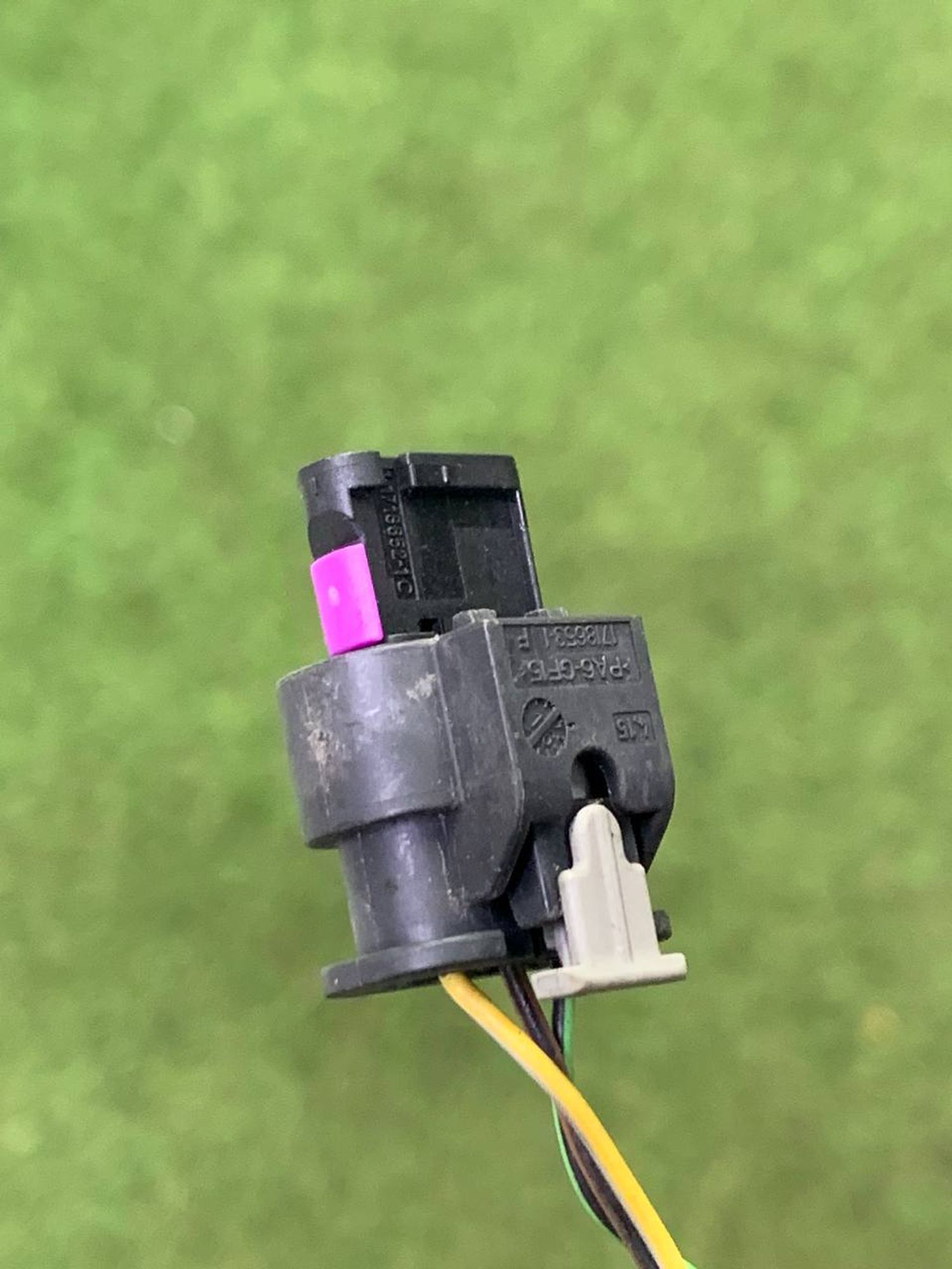 https://ycs.partsauto.market/partsauto-images/thmbs/fe3598d81d96ccd0d48866cd4b8a0dea/7160b80ca9d51c92defc2e33075f9cf4/3afe593250a802790050d3535d73d7a8.jpg