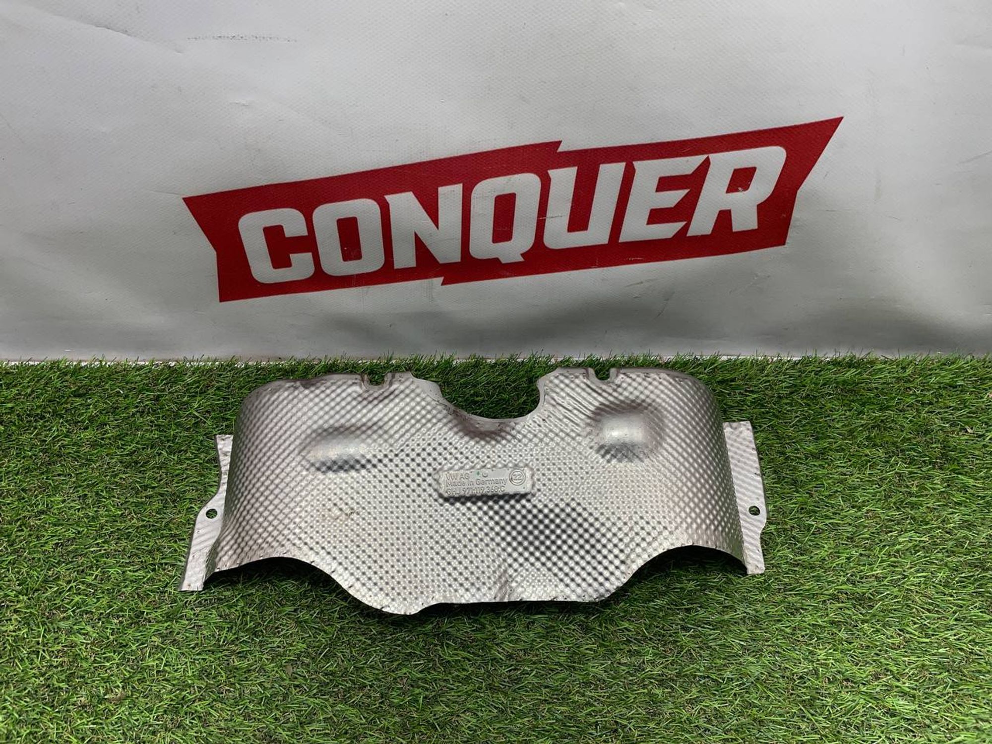 https://ycs.partsauto.market/partsauto-images/thmbs/fe3598d81d96ccd0d48866cd4b8a0dea/7855d5adaf4ba822307010273204a813/89d4db1654aae1a21e9d59ea0f20e52f.jpg