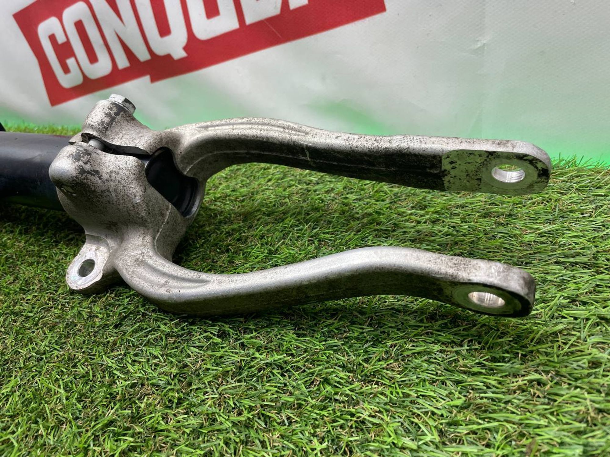 https://ycs.partsauto.market/partsauto-images/thmbs/fe3598d81d96ccd0d48866cd4b8a0dea/7ef0faa41c2d5ea31525dccbf6748be4/c0f100ff475818ef9e38eb2327ee9797.jpg