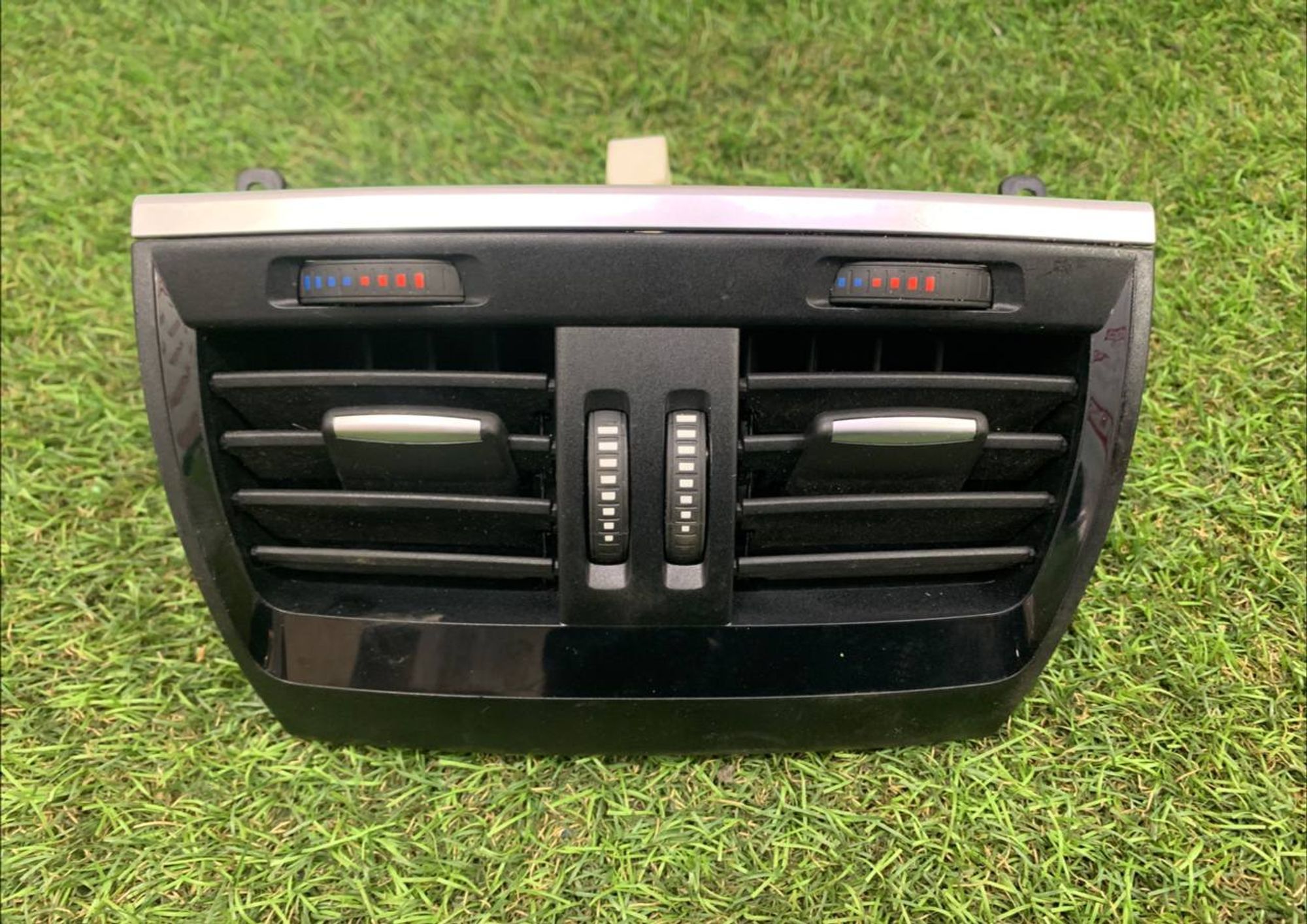 https://ycs.partsauto.market/partsauto-images/thmbs/fe3598d81d96ccd0d48866cd4b8a0dea/7f5b7a47e4b2dc0ac1c8b8bf259bbd3a/fbd0d978015633c9d42b85f8325d2b65.jpg
