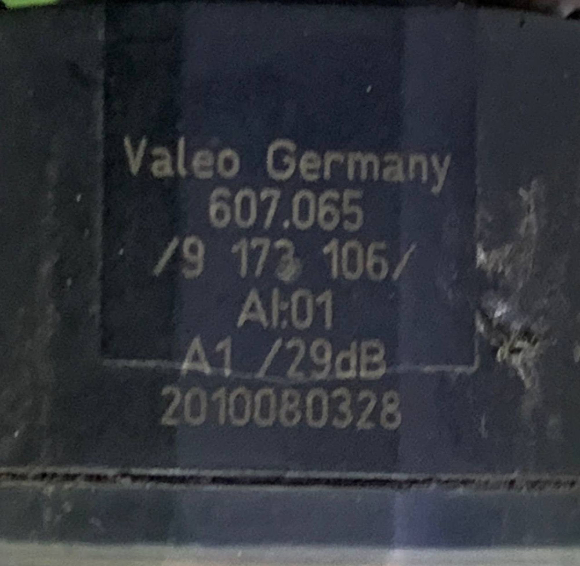 https://ycs.partsauto.market/partsauto-images/thmbs/fe3598d81d96ccd0d48866cd4b8a0dea/872b431478c7b25bc0ed6ebdbb60a64a/80993e858d7af53f17ec17754b6bc63d.jpg